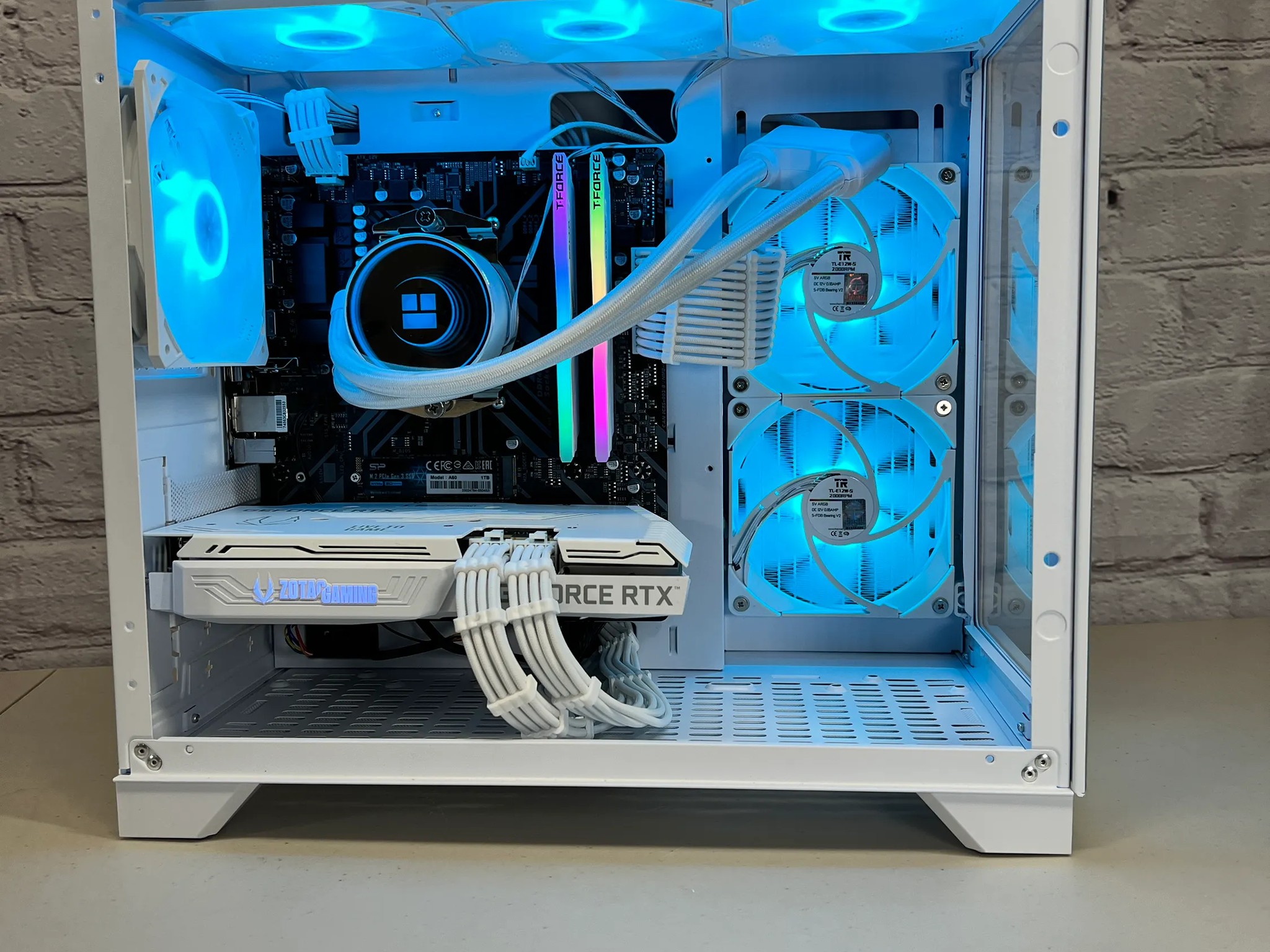 Ryzen 5 5600X RTX 3070 16GB RAM 1TB M.2 Gaming PC