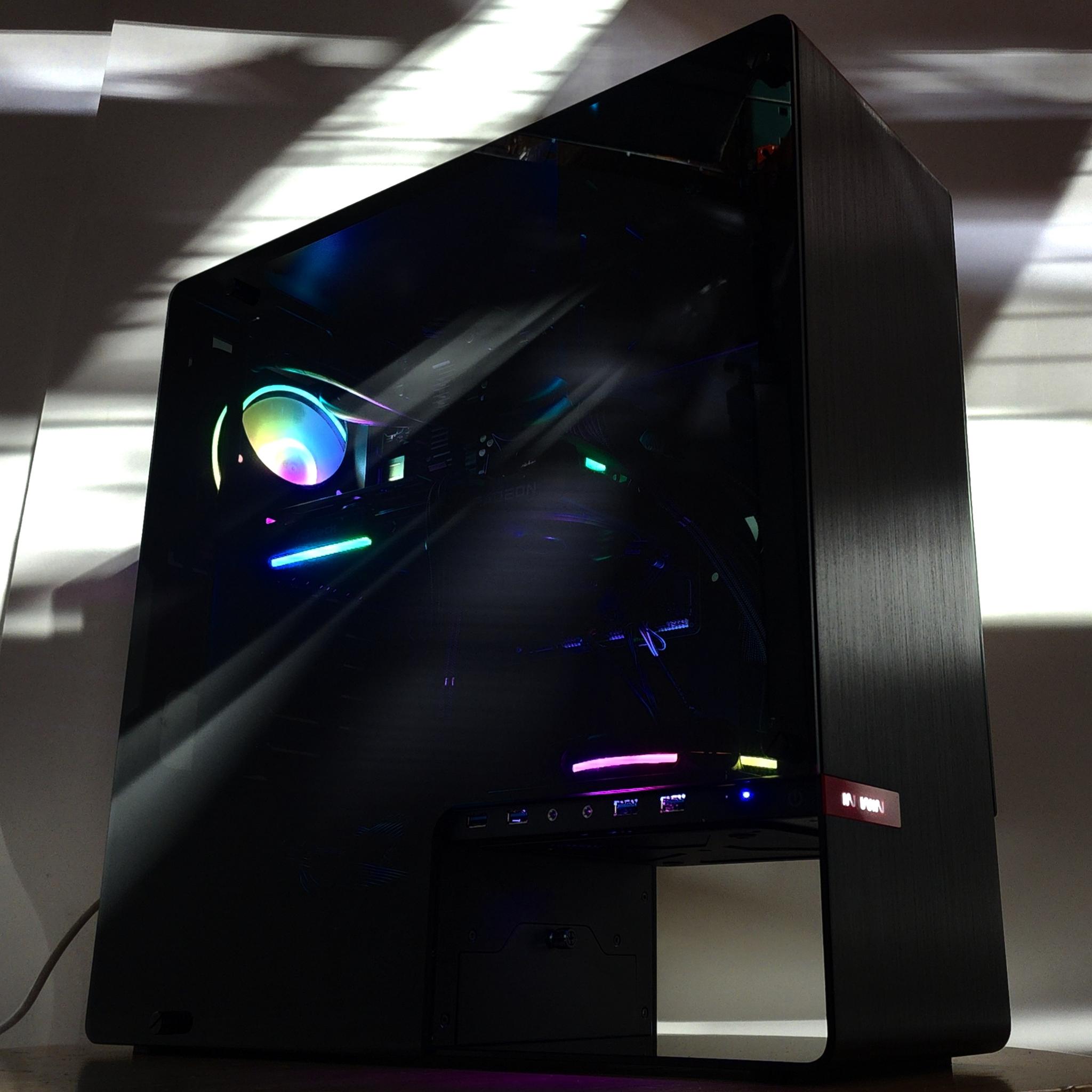 Gaming PC Ryzen 7 9700X 16GB RAM 1TB SSD RX 9060 8GB Windows 11 Computer