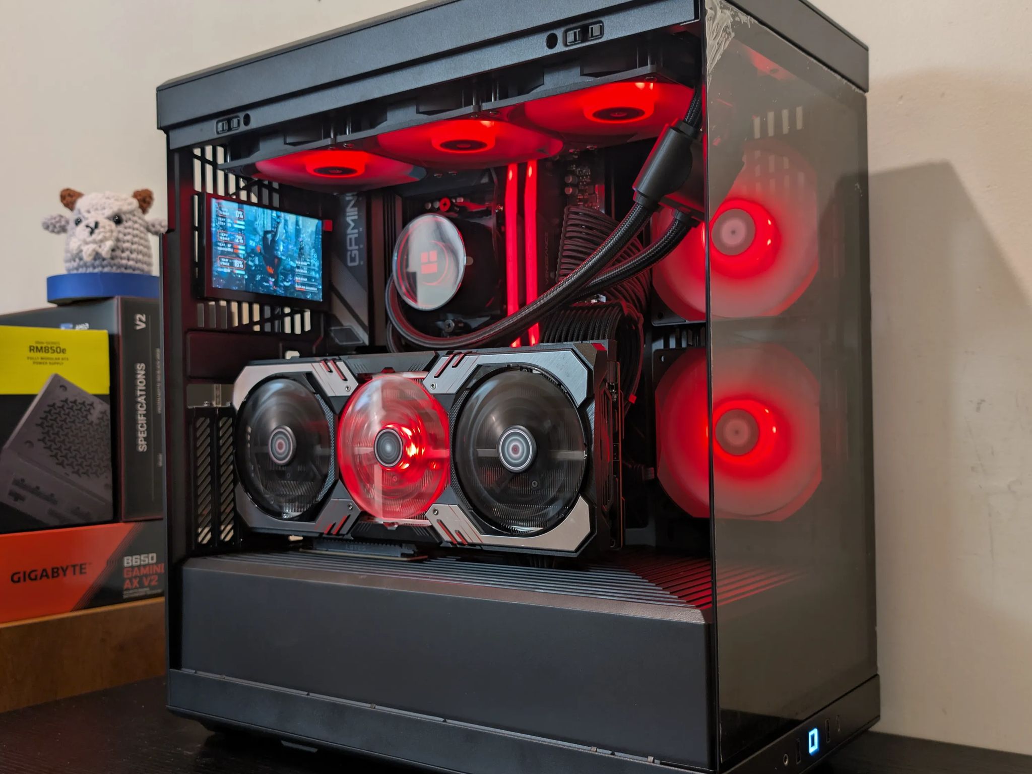 🔥1440p/4K Gaming Beast | RX 6950XT | Ryzen 7 9700X | 2TB SSD | 32GB RAM | WiFi 6 & Bluetooth🔥