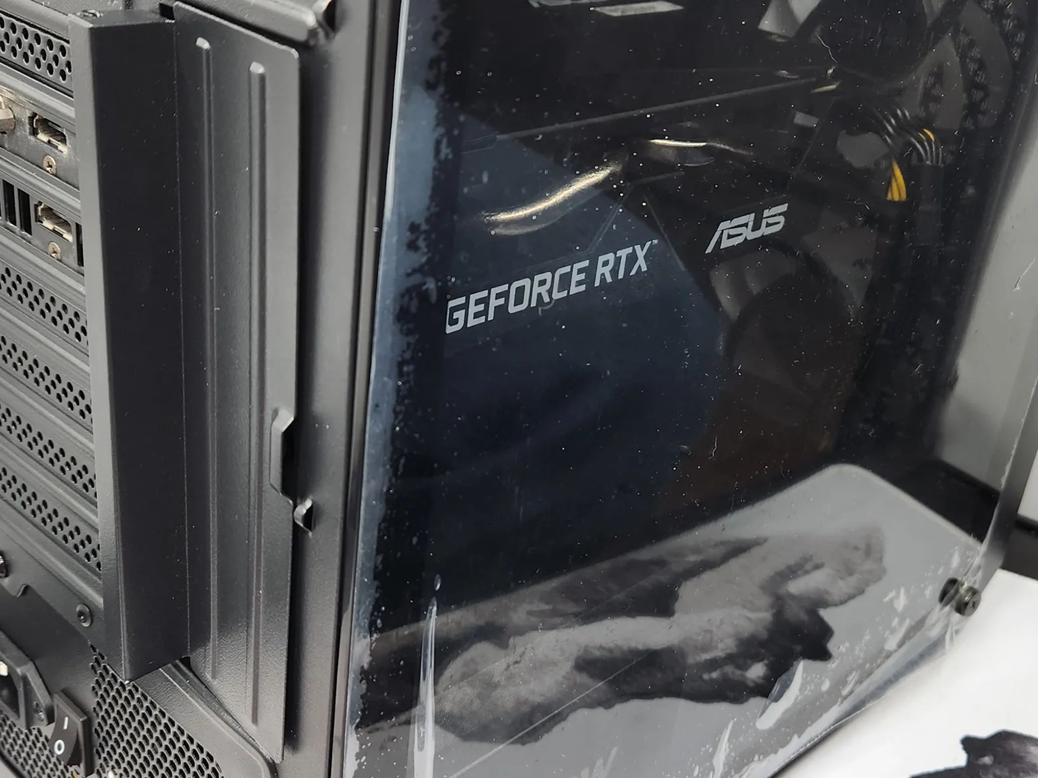 DENT SALE! Ryzen 5 5600 / 16GB DDR4 / 1TB SSD / RTX2060 6GB