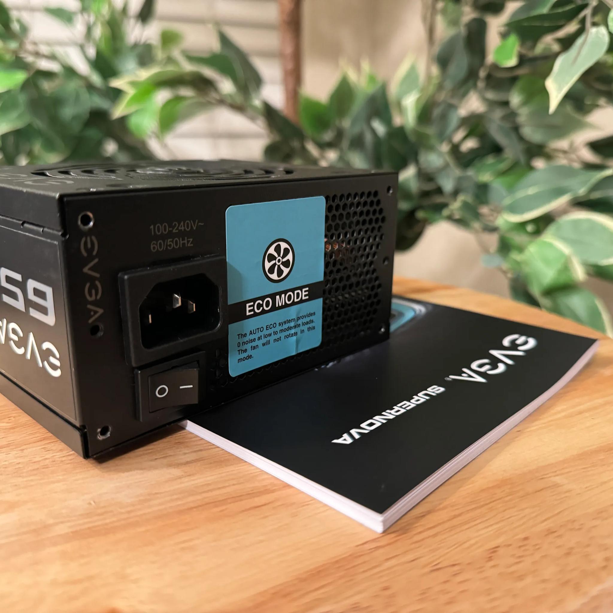 EVGA SFX SuperNOVA 650 GM, 80 Plus Gold 650W