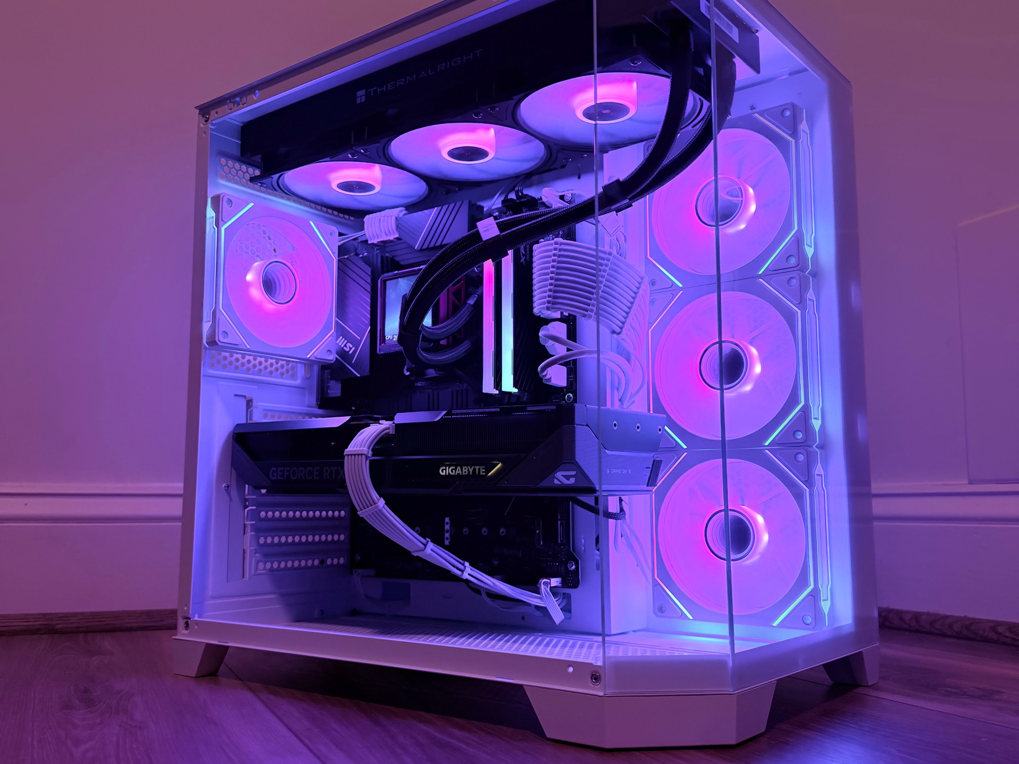 🌸"Prism Void"🌸| 1440p Gaming | RTX 5070 | Intel i7 14700KF | 32B DDR5 | 2tb Storage