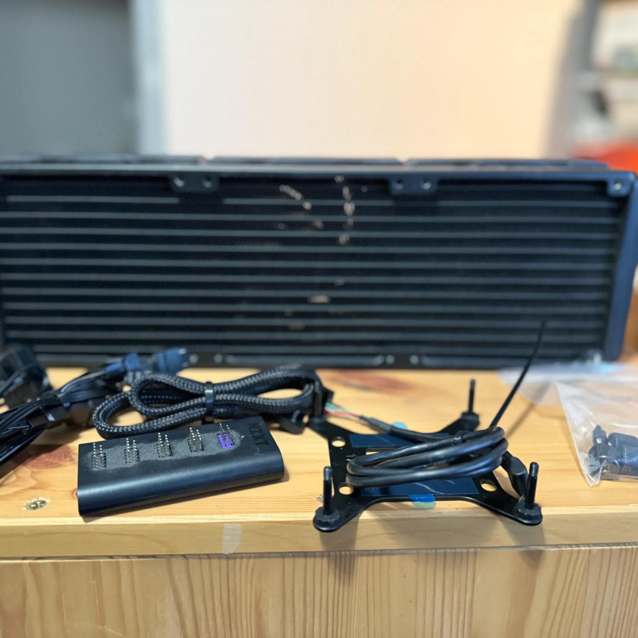 NZXT 360