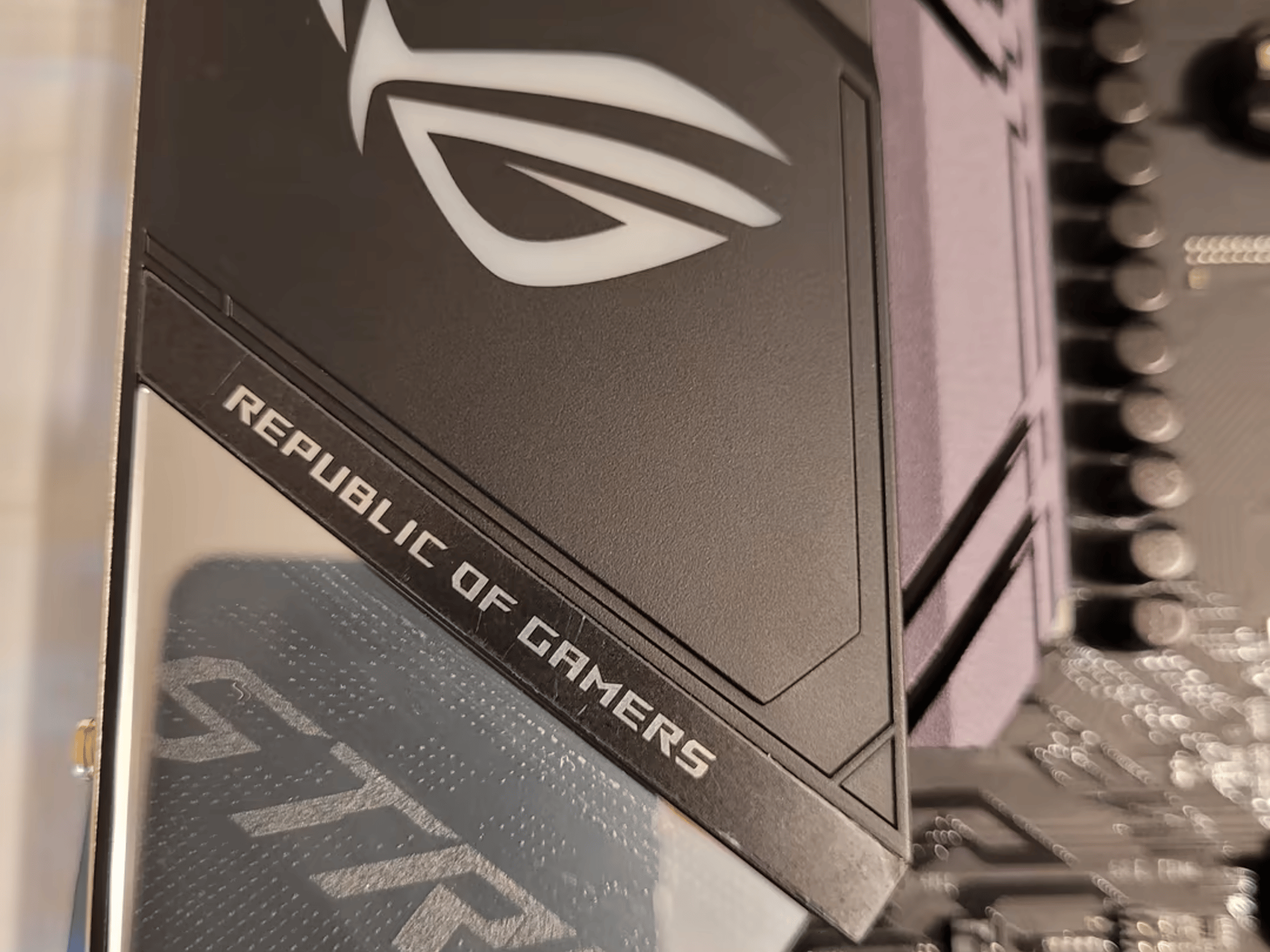New Open Box! ASUS ROG Strix X570-E Gaming