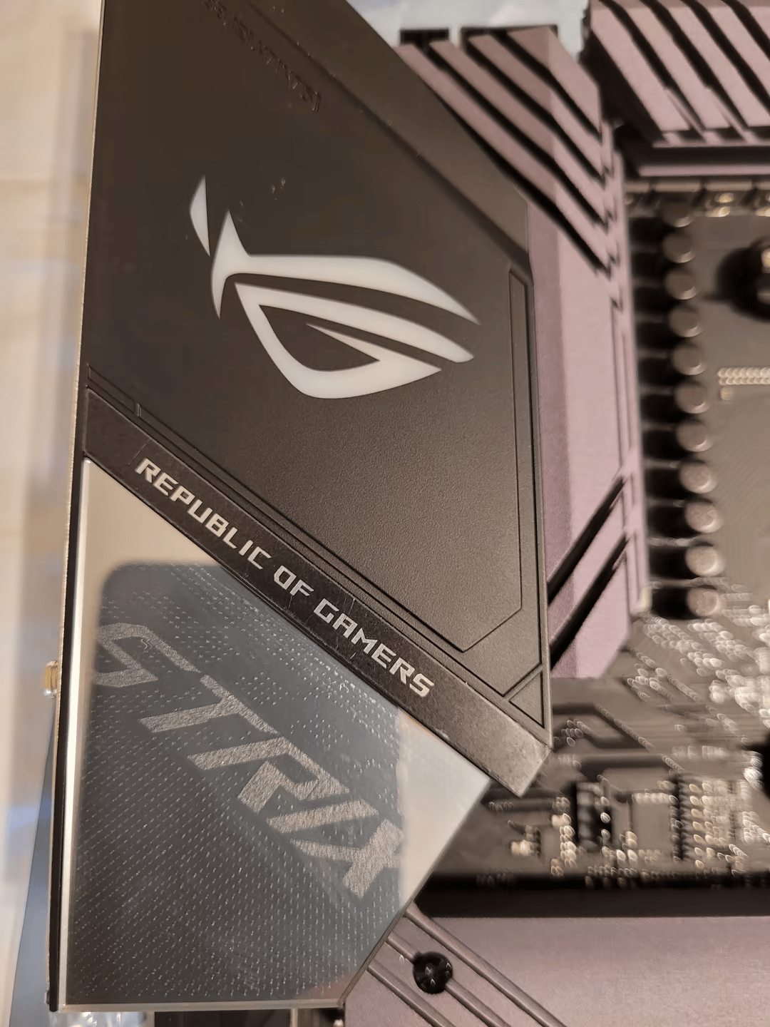 New Open Box! ASUS ROG Strix X570-E Gaming