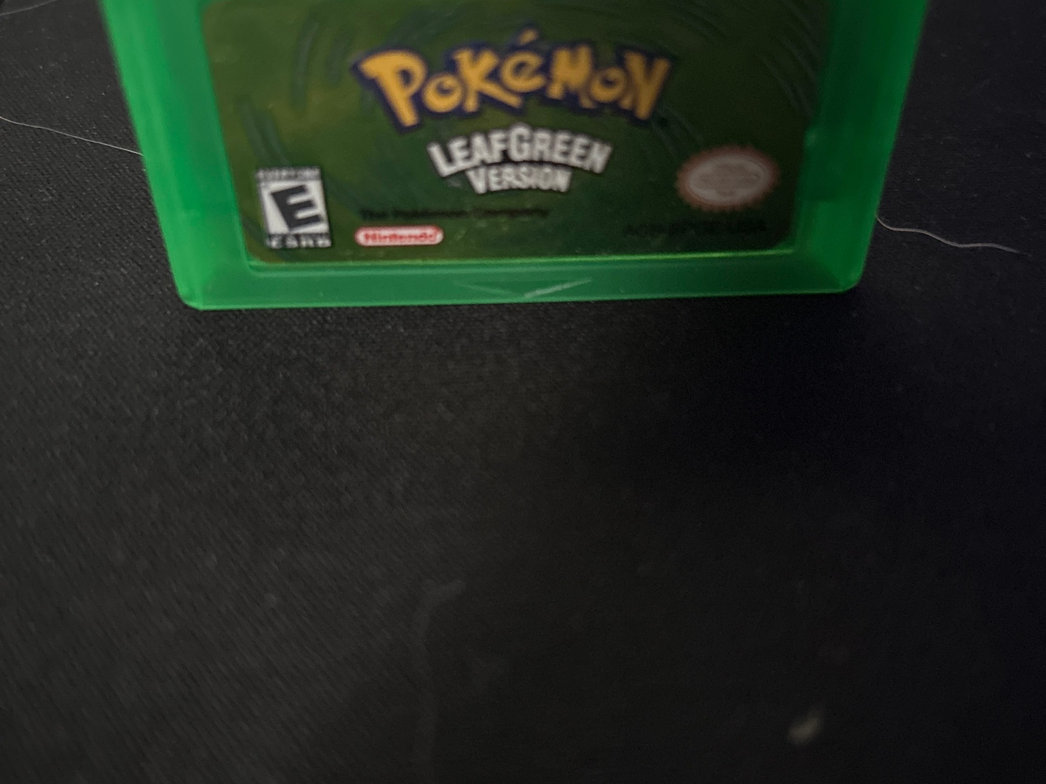 pokemon Leaf Green cartridge GBA