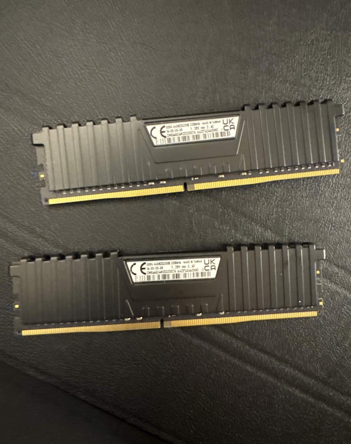 ⚡ VENGEANCE LPX 64GB (2 x 32GB) DDR4 3200MHz Memory Kit - Black 🖤