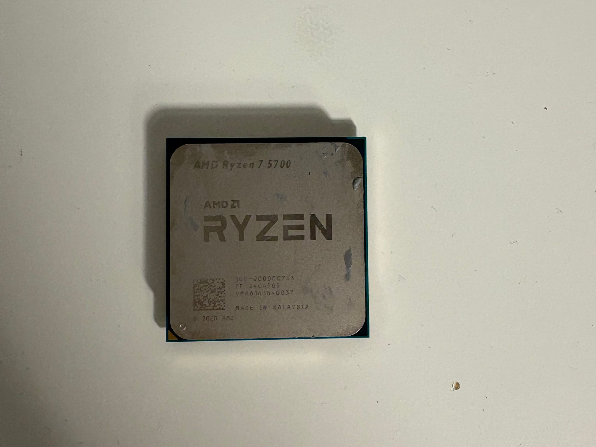 AMD Ryzen 7 5700