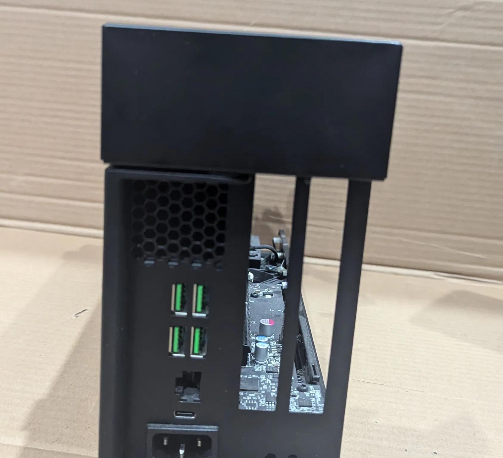 Razer Core eGPU chassis thunderbolt 3