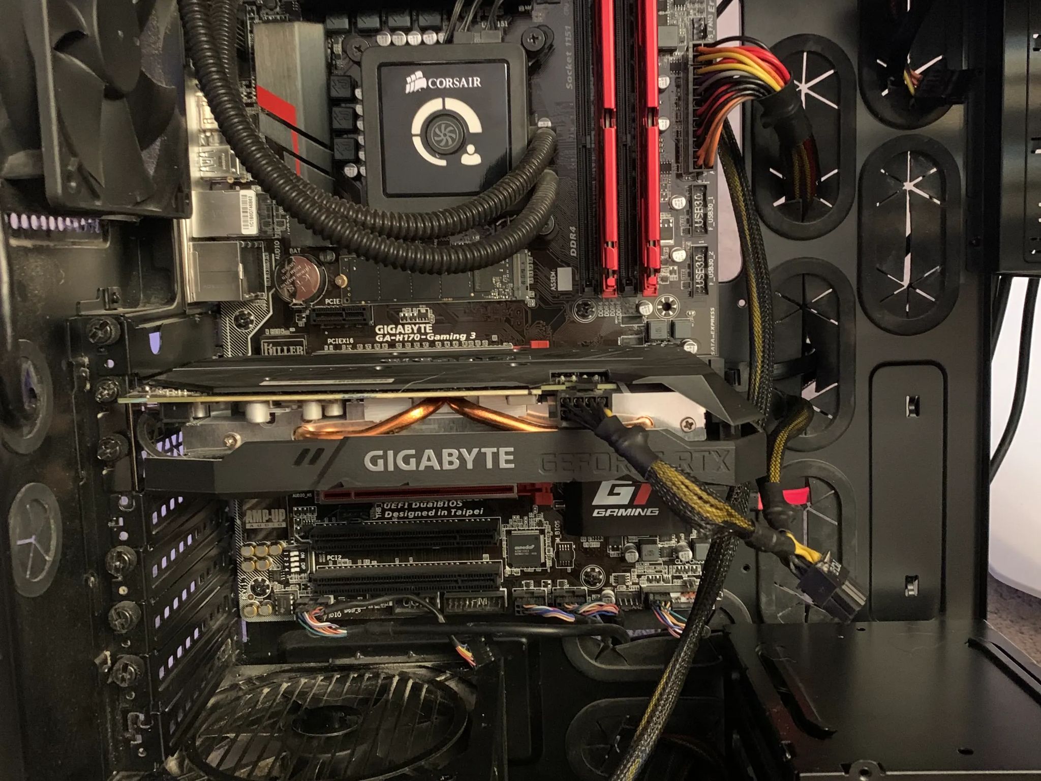 Motherboard CPU Combo. Intel 6700 with Gigabyte GA-H170 Gaming 3 Motherboard. 16GB DDR4 2400mHz.
