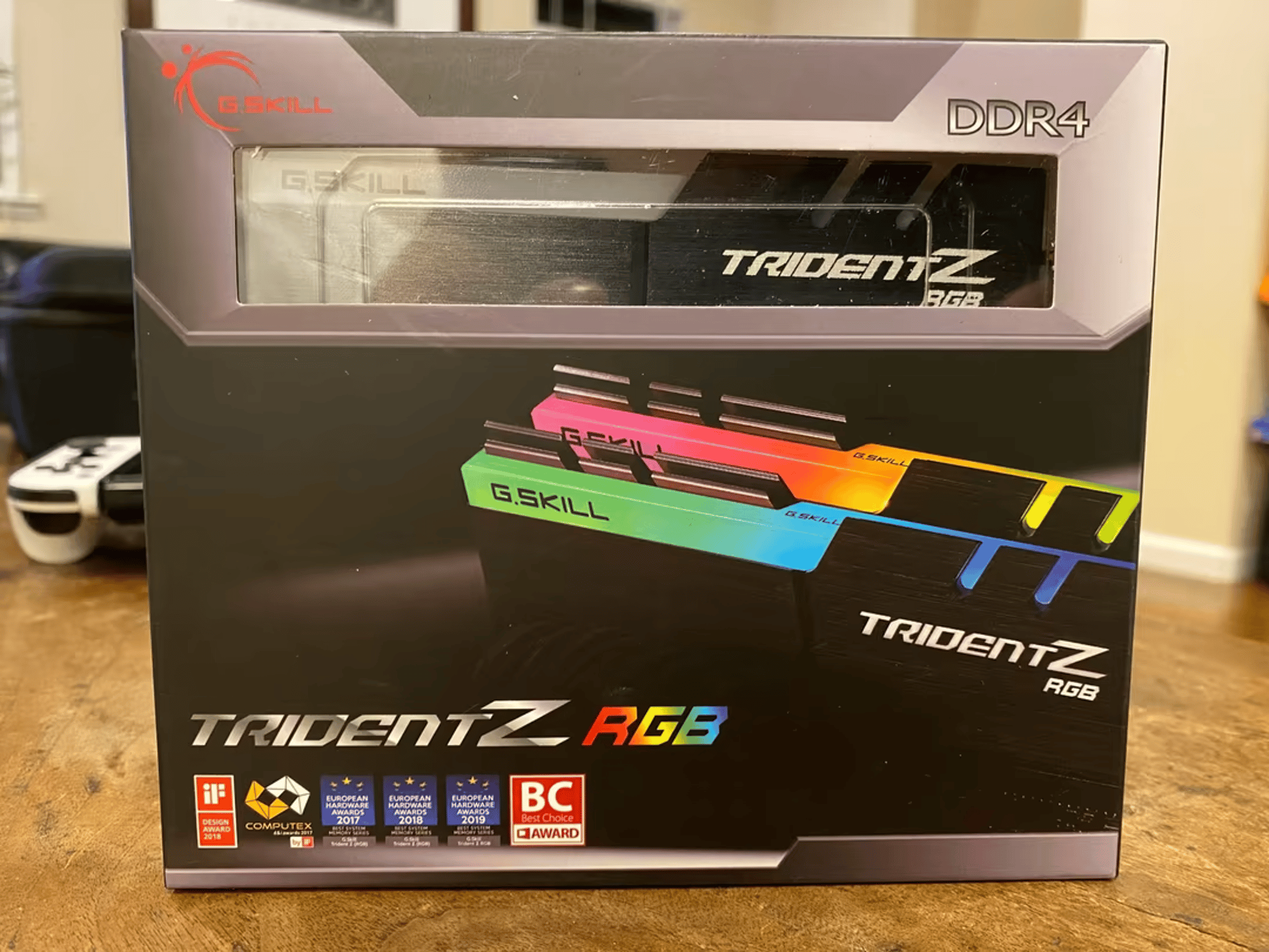 G.Skill Trident Z RGB 32GB (16GB x2) CL16 3000 RAM Kit