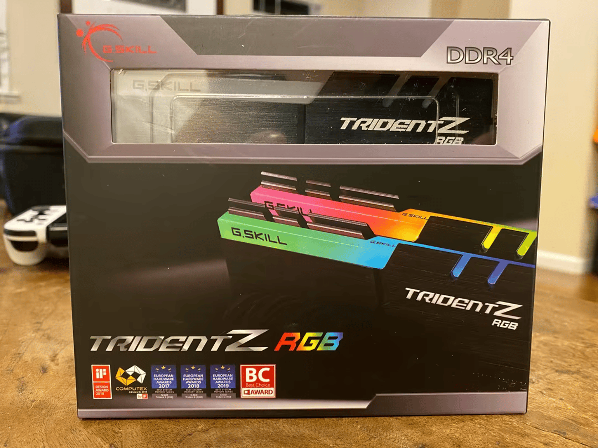 G.Skill Trident Z RGB 32GB (16GB x2) CL16 3000 RAM Kit