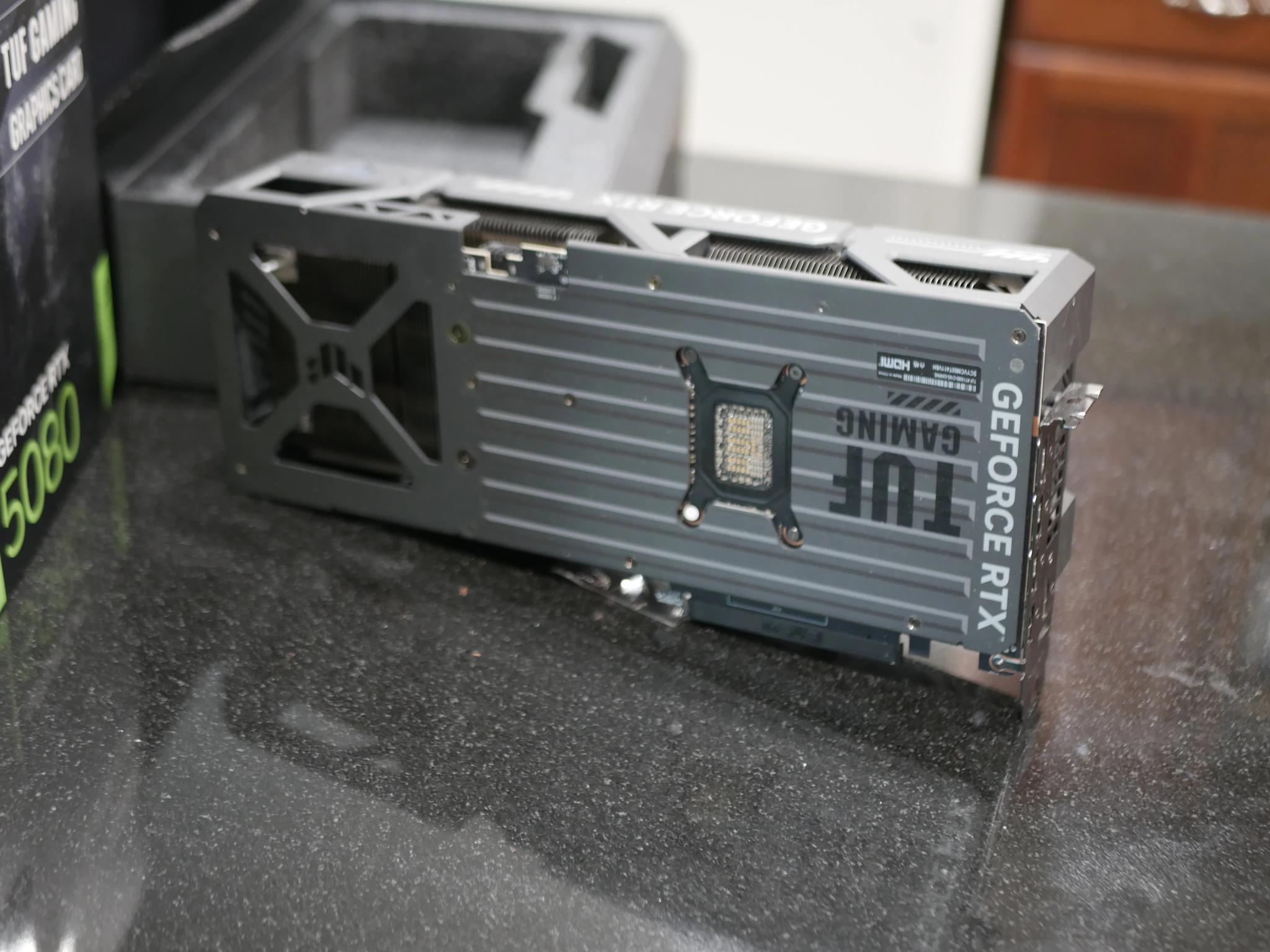 RTX 5080 Asus TUF Gaming OC EDITION