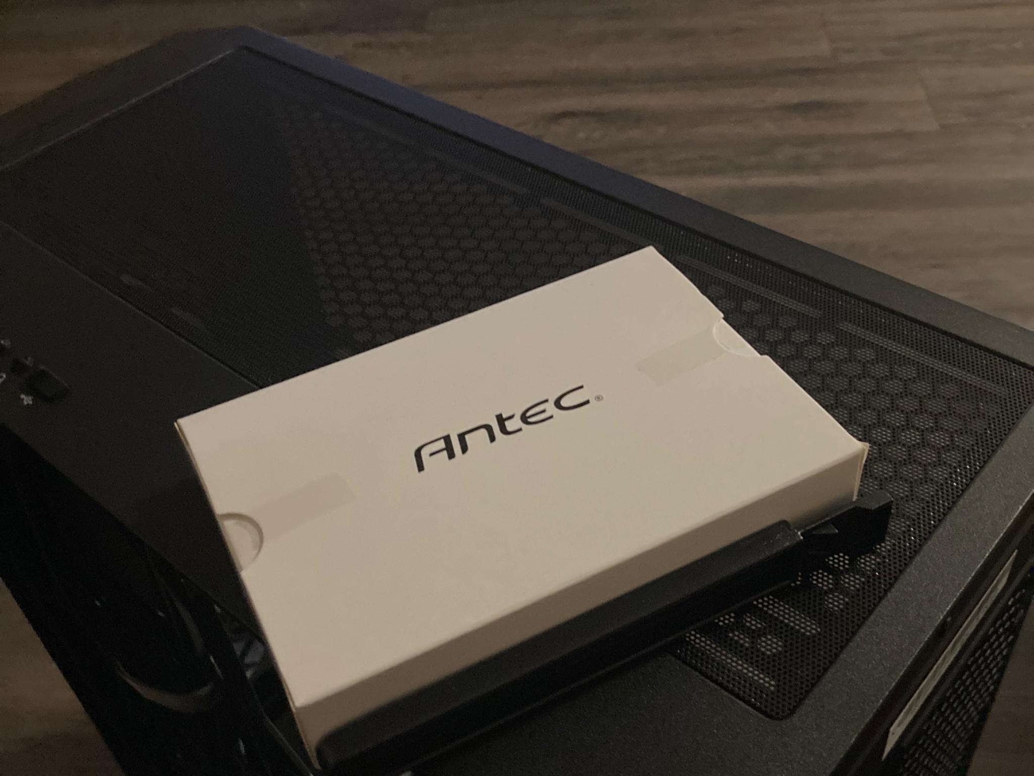 Antec D700 Flux