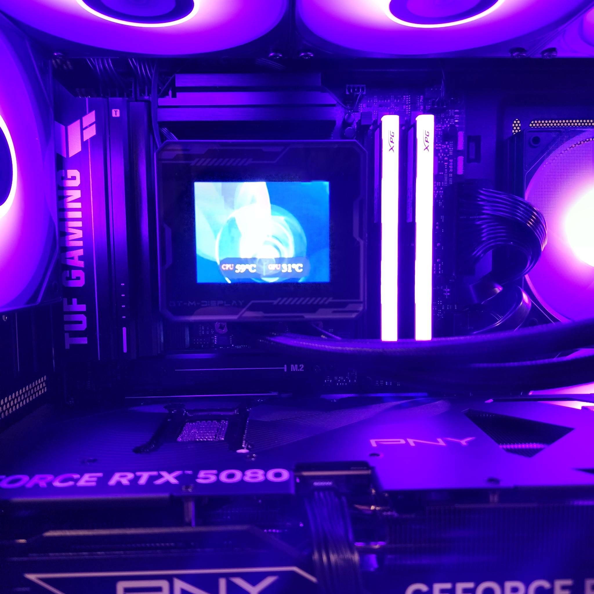 RTX 5080 / Ryzen 7 7800X3D / 32GB DDR5 RAM / 1TB NVMe SSD