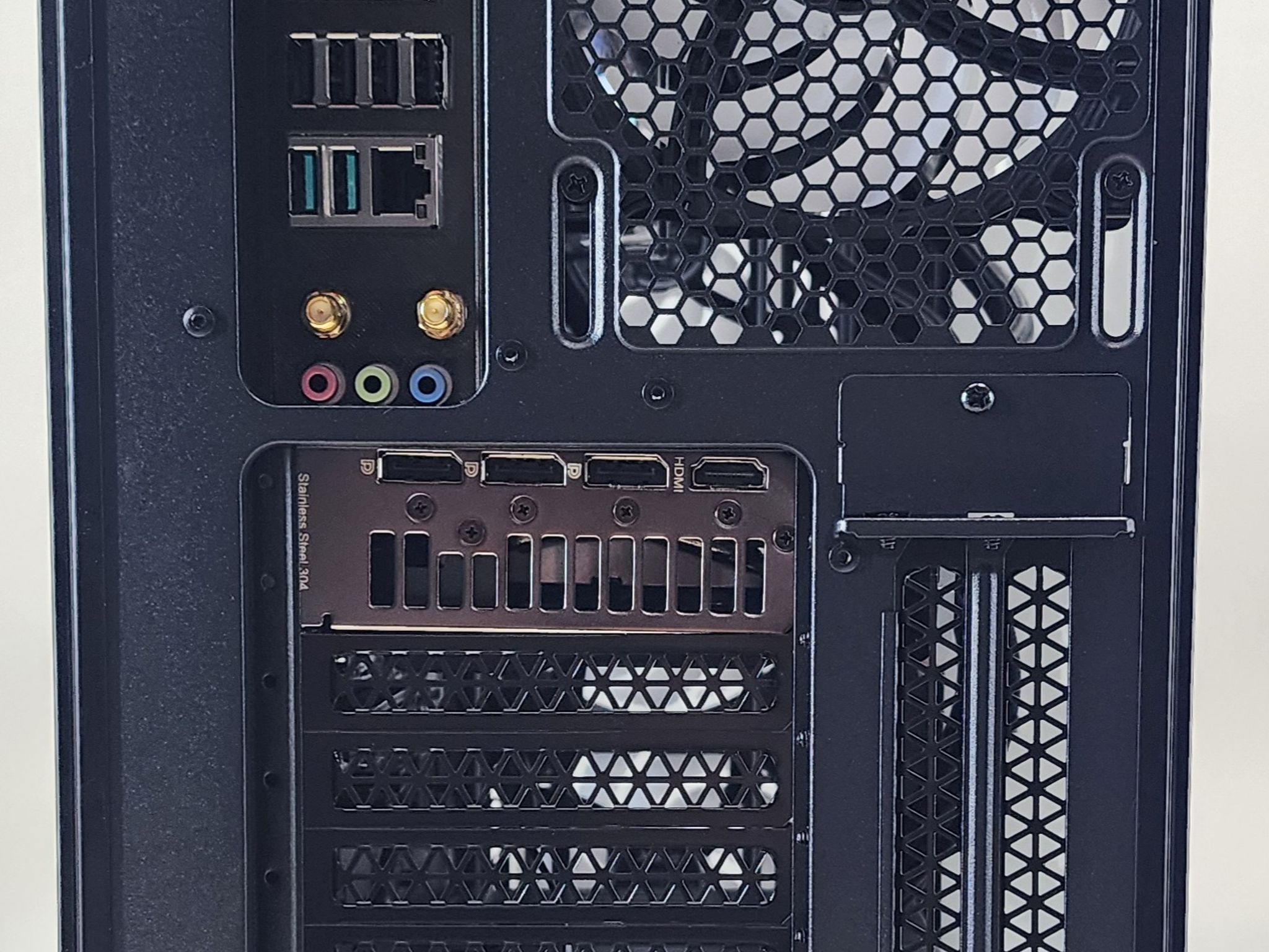 Gaming PC Ryzen 5 9600X 16GB RAM 1TB SSD RX 7700 XT 12GB Windows 11 Computer
