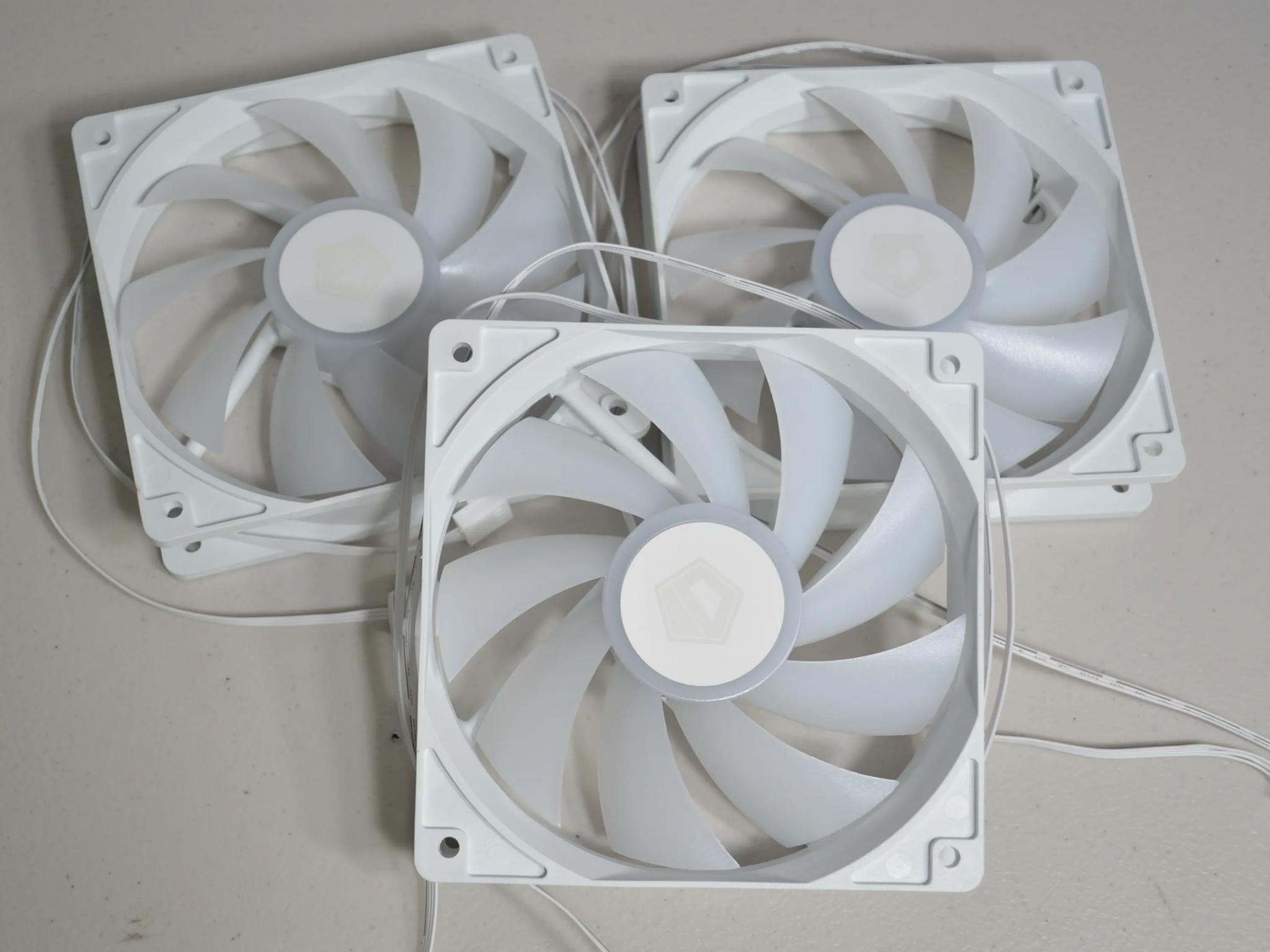 3 Argb PC case fans