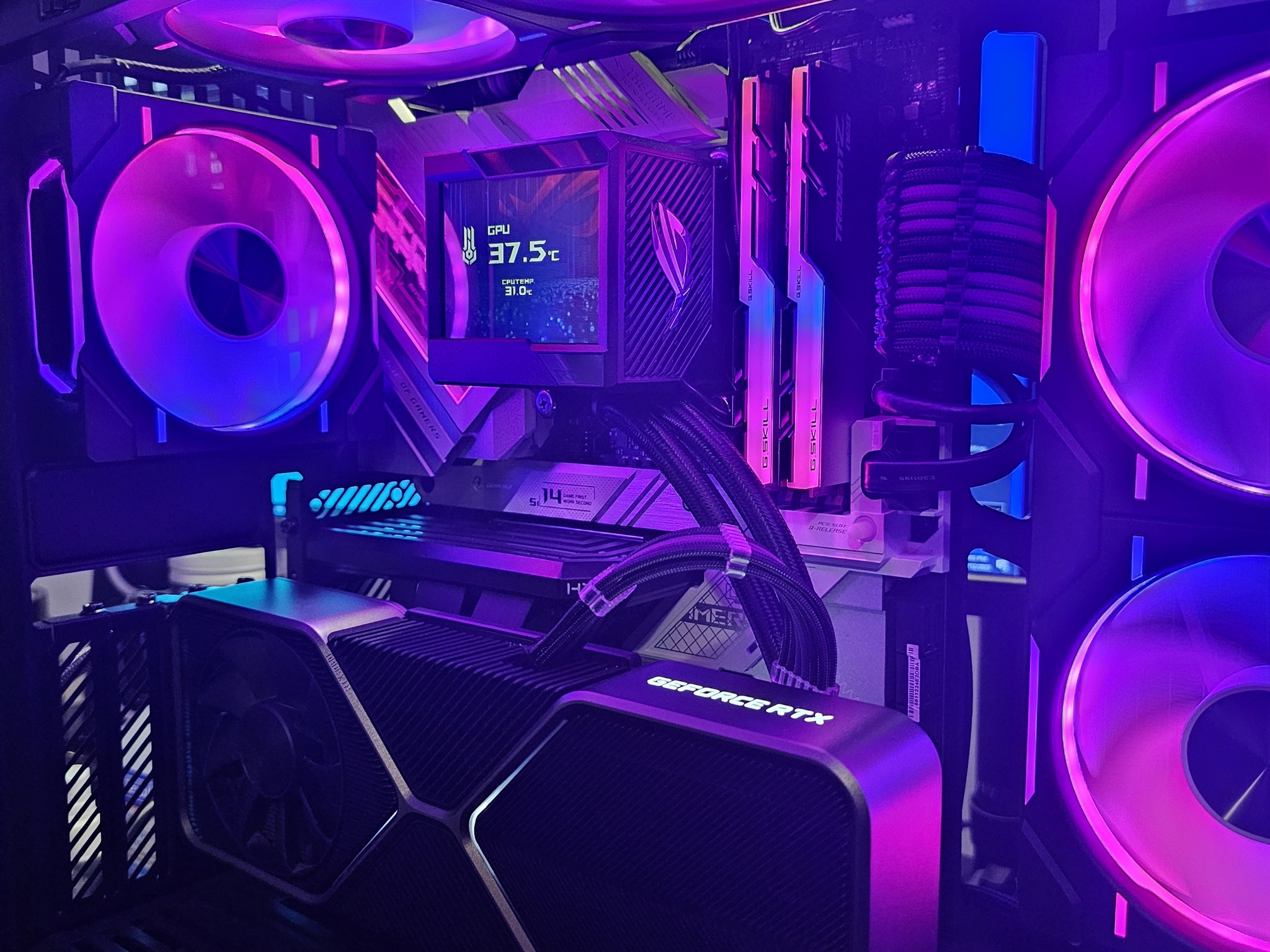 CUSTOM GAMING PC w NVIDIA RTX 3080 FE// i7 12700K // 1TB NVMe