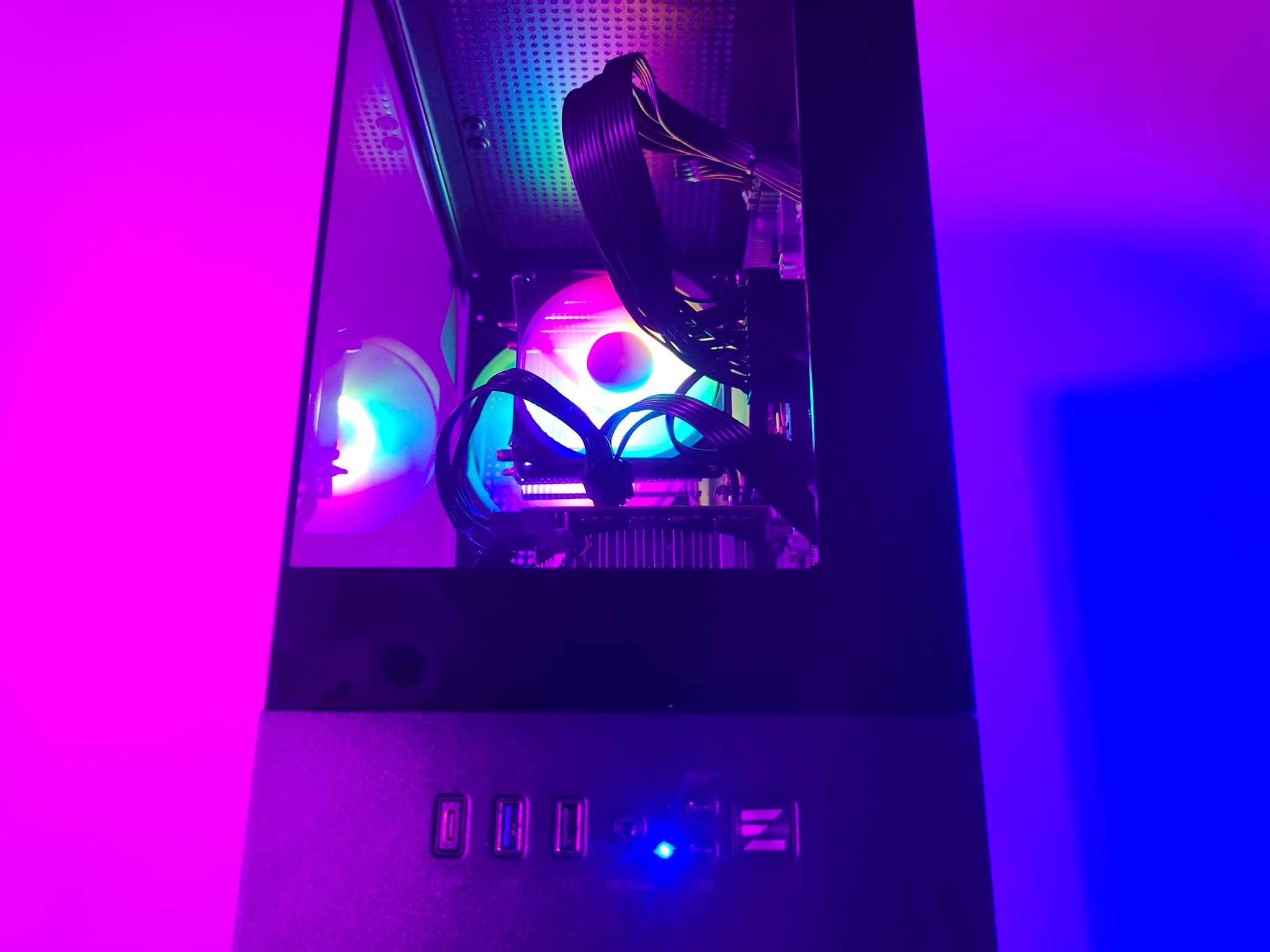 Custom 14 Core 28 Thread Xeon | 8GB DDR4 | GTX 1060 | M.2 SSD + HDD Storage | Zalman SFF Windows PC