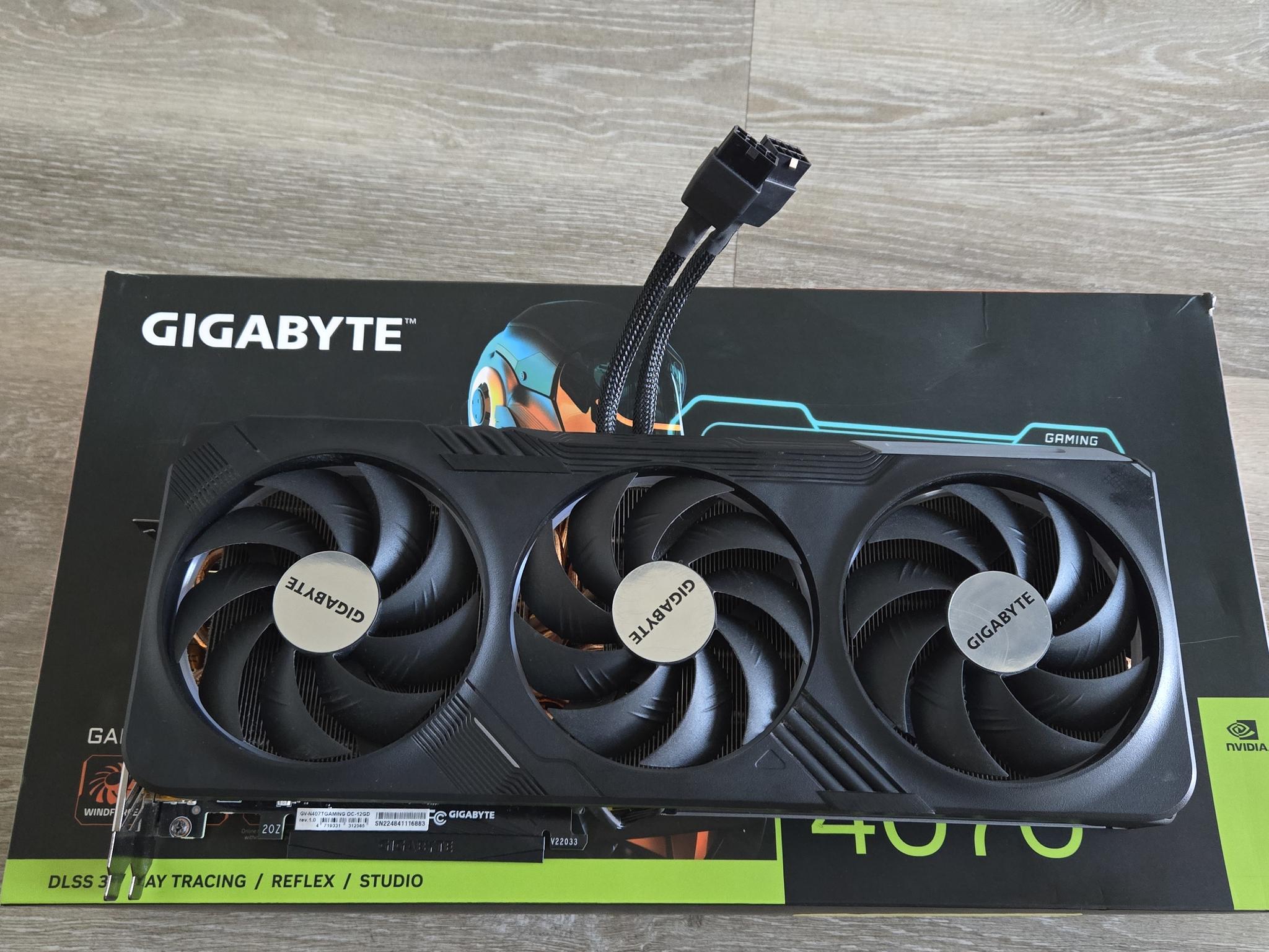 GIGABYTE GeForce RTX 4070 Ti GAMING OC 12GB