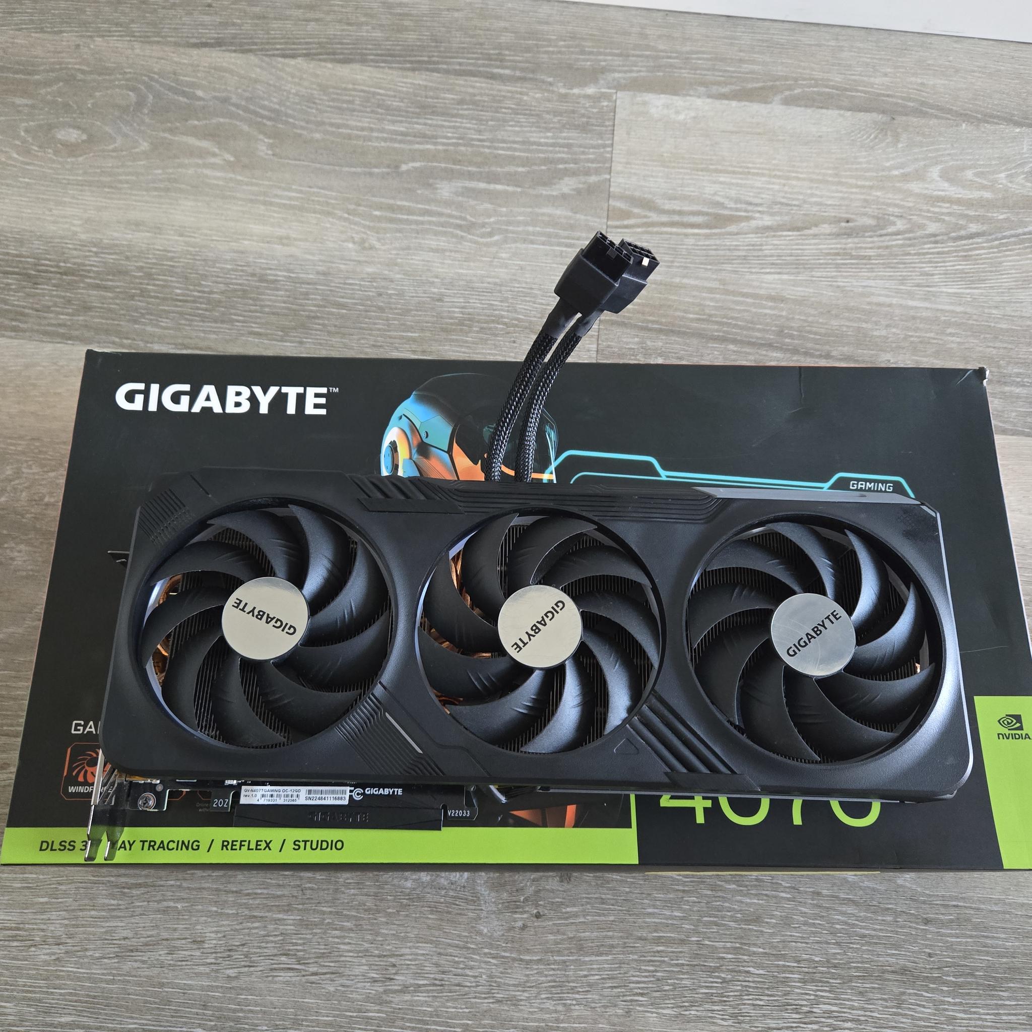 GIGABYTE GeForce RTX 4070 Ti GAMING OC 12GB