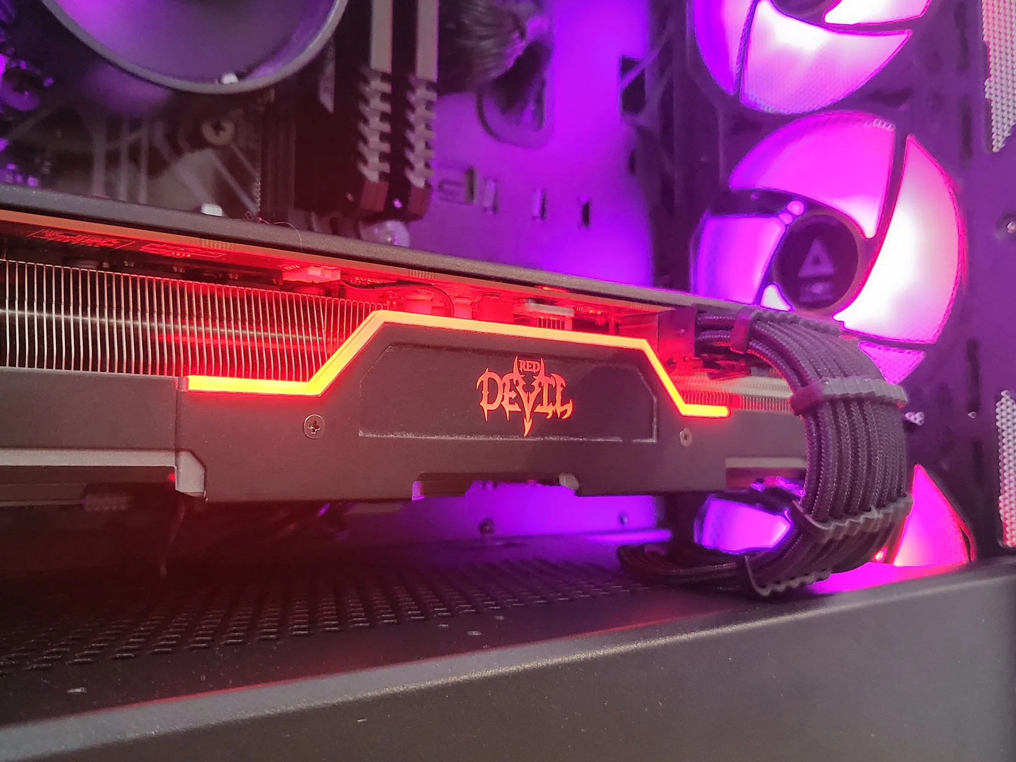 BIG SALE! "Blackout" RX 5700 XT Ryzen 5 3600 Gaming/Streaming PC