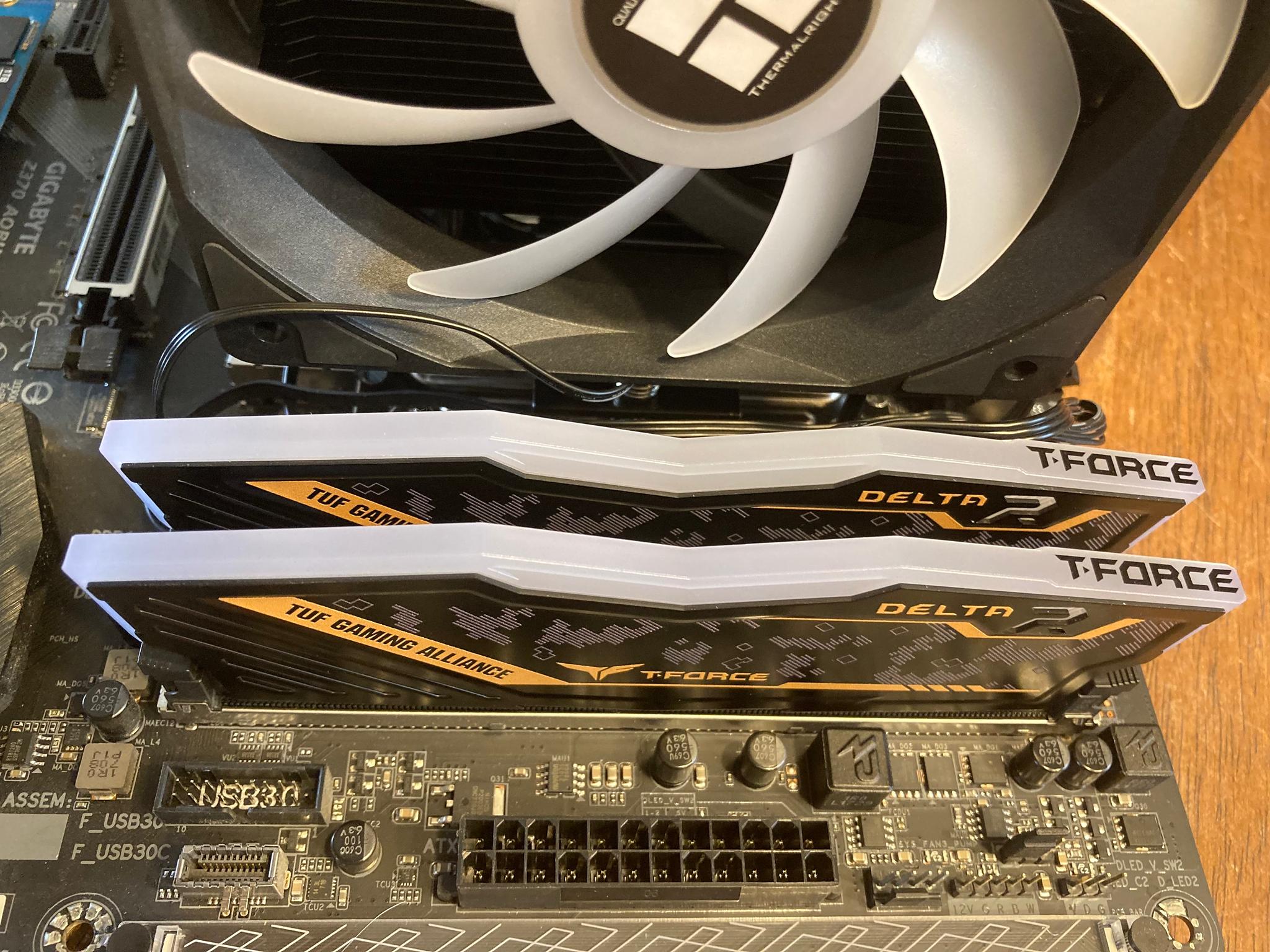 (i7 COMBO) AORUS Z370 + i7 8700 + RGB Cooler + 16GB RGB RAM + 1TB NVME SSD (READ - RGB ISSUES)