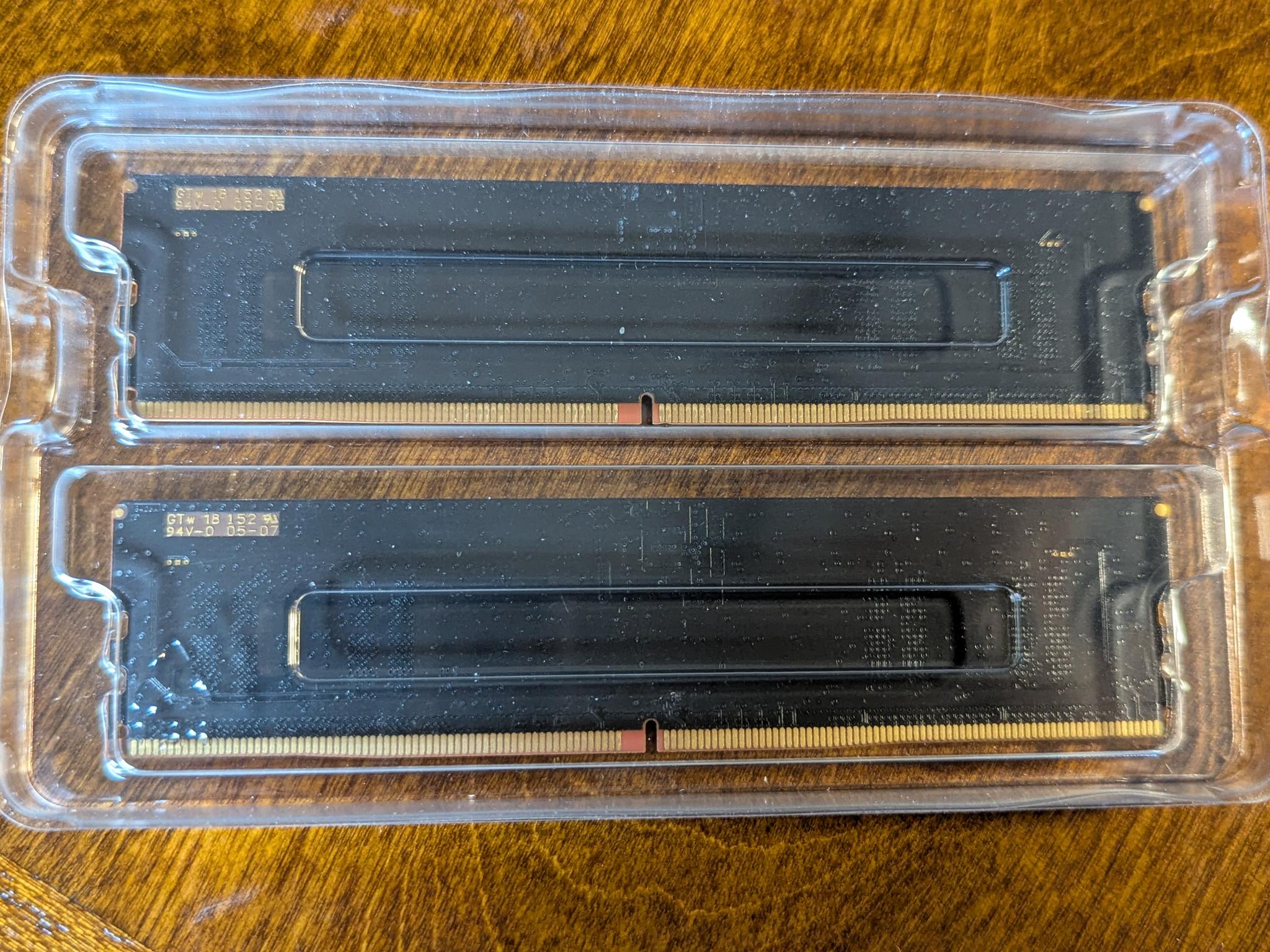 Crucial 16GB (2x8GB) DDR5-4800 RAM CT8G48C40U5