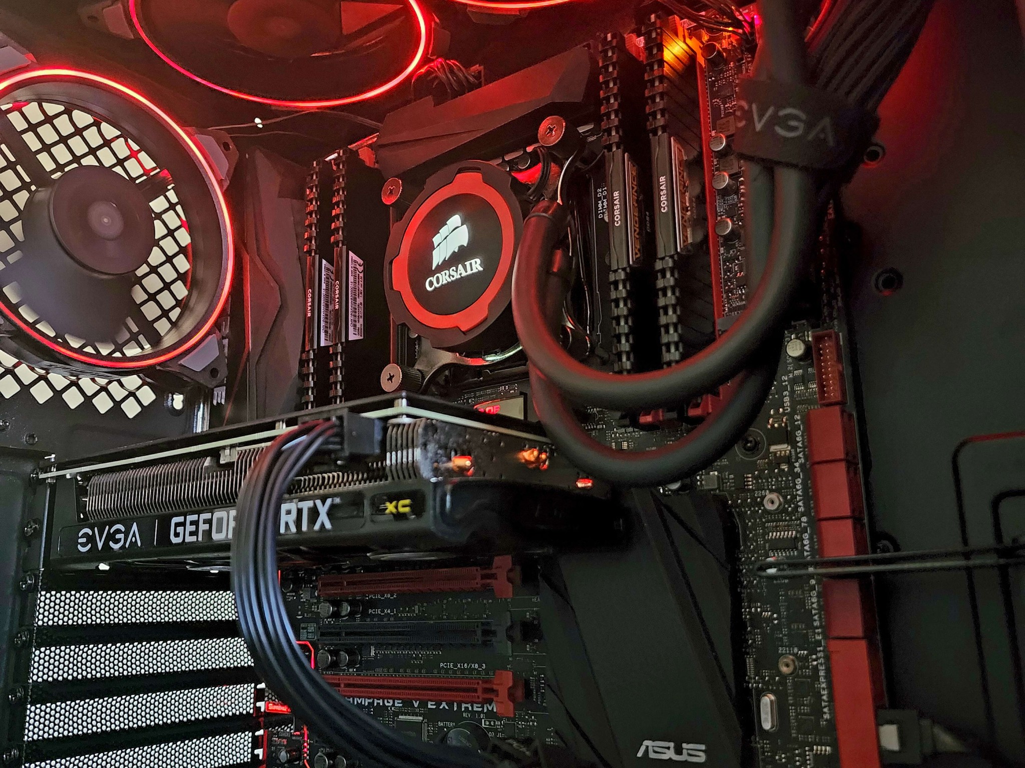 Intel Core i7 5960X // EVGA GeForce RTX 3060 // Corsair LPX 16GB 3000MHz