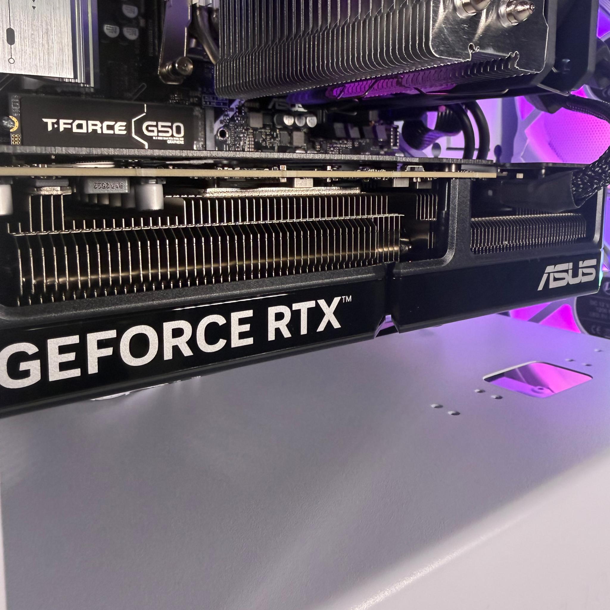 RTX 5070 | RYZEN 7600X | 1TB SSD | 16GB DDR5