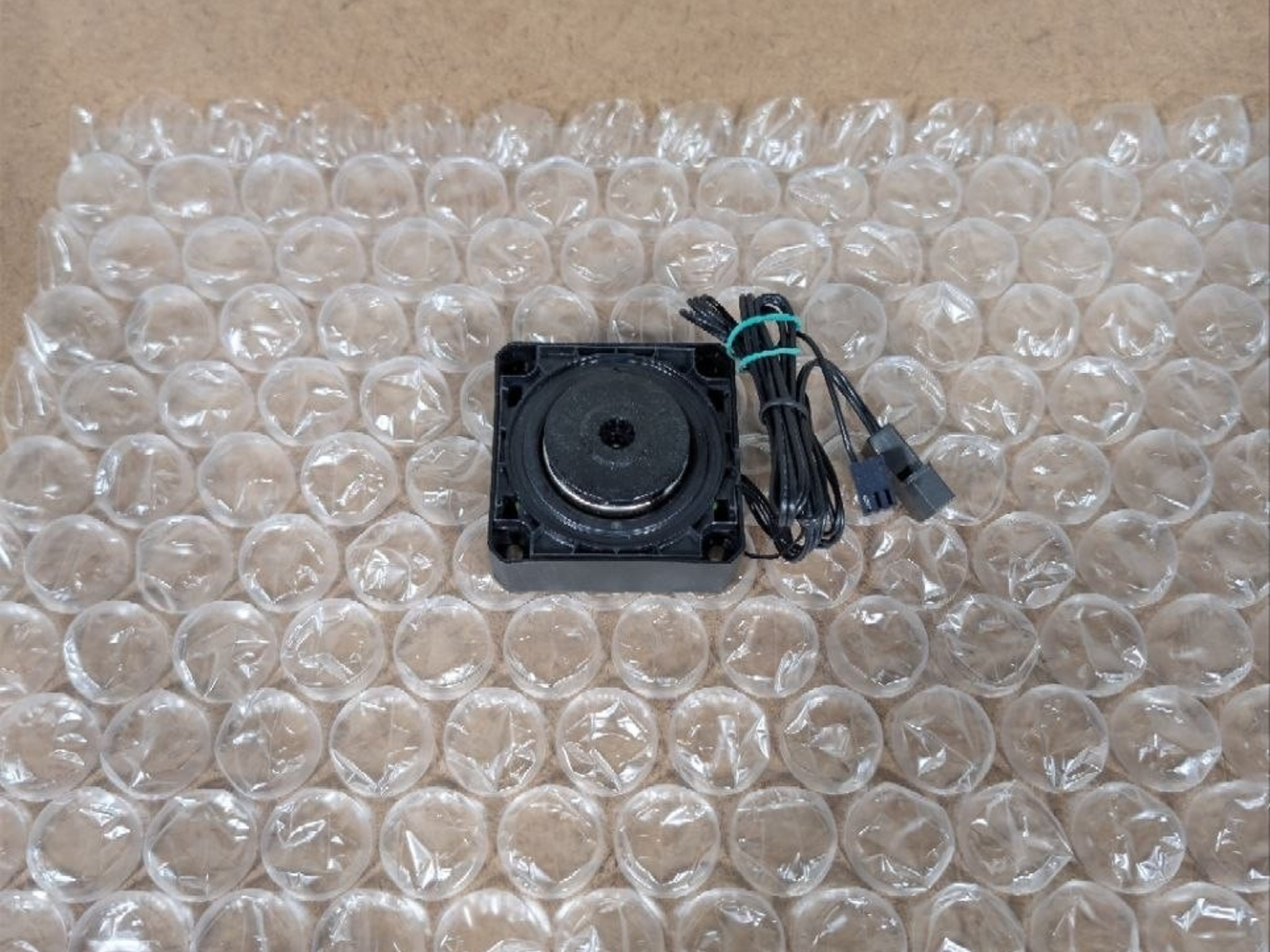 Alphacool ES Laing DDC310 Pump - Single black plastic bottom (13991)
