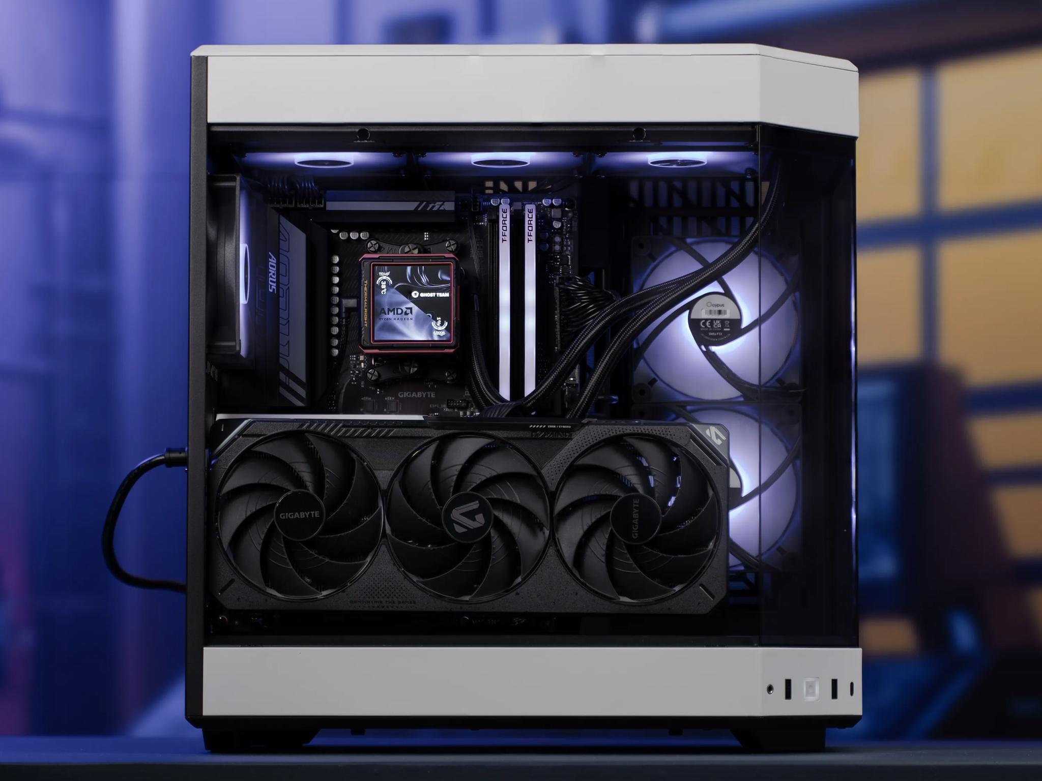 “Optimo” RTX 5080 Ryzen 7 9800X3D 32GB 2TB Windows 11 Workstation Gaming PC