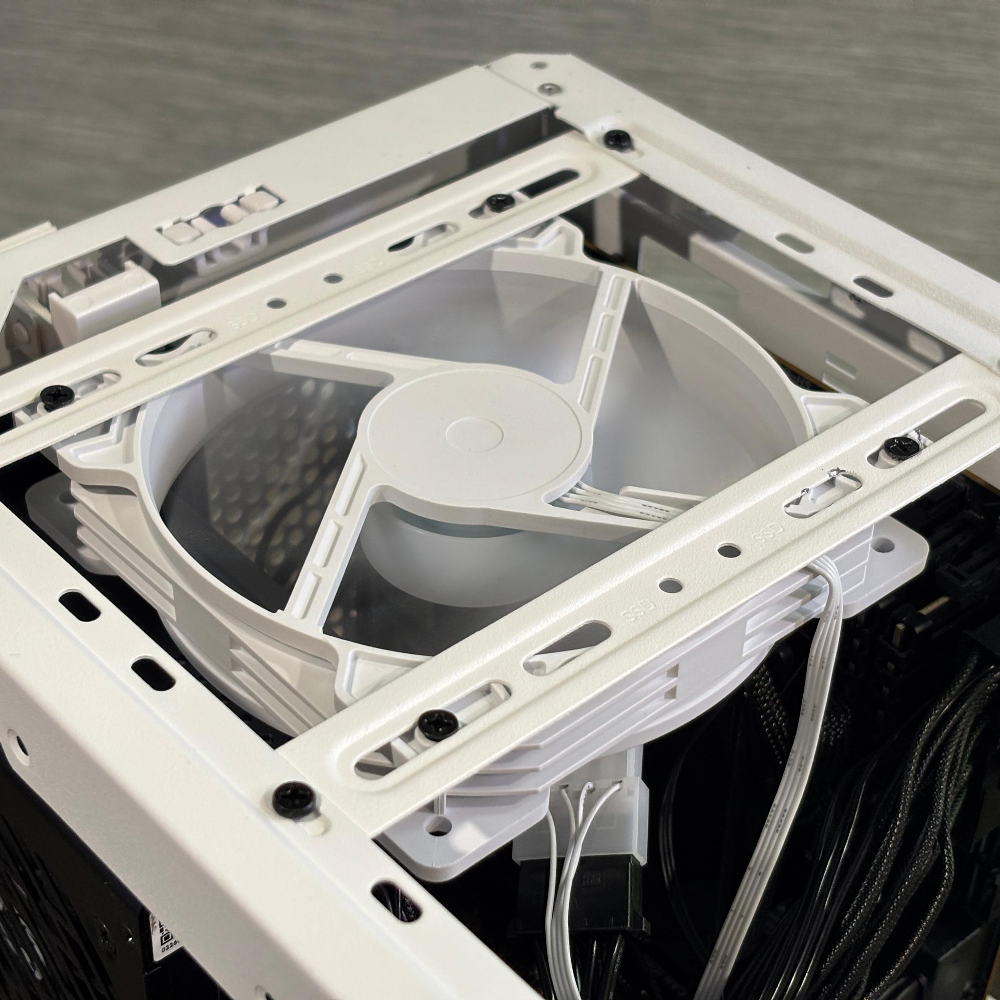 Stunning ITX Gaming PC(RTX 4060)