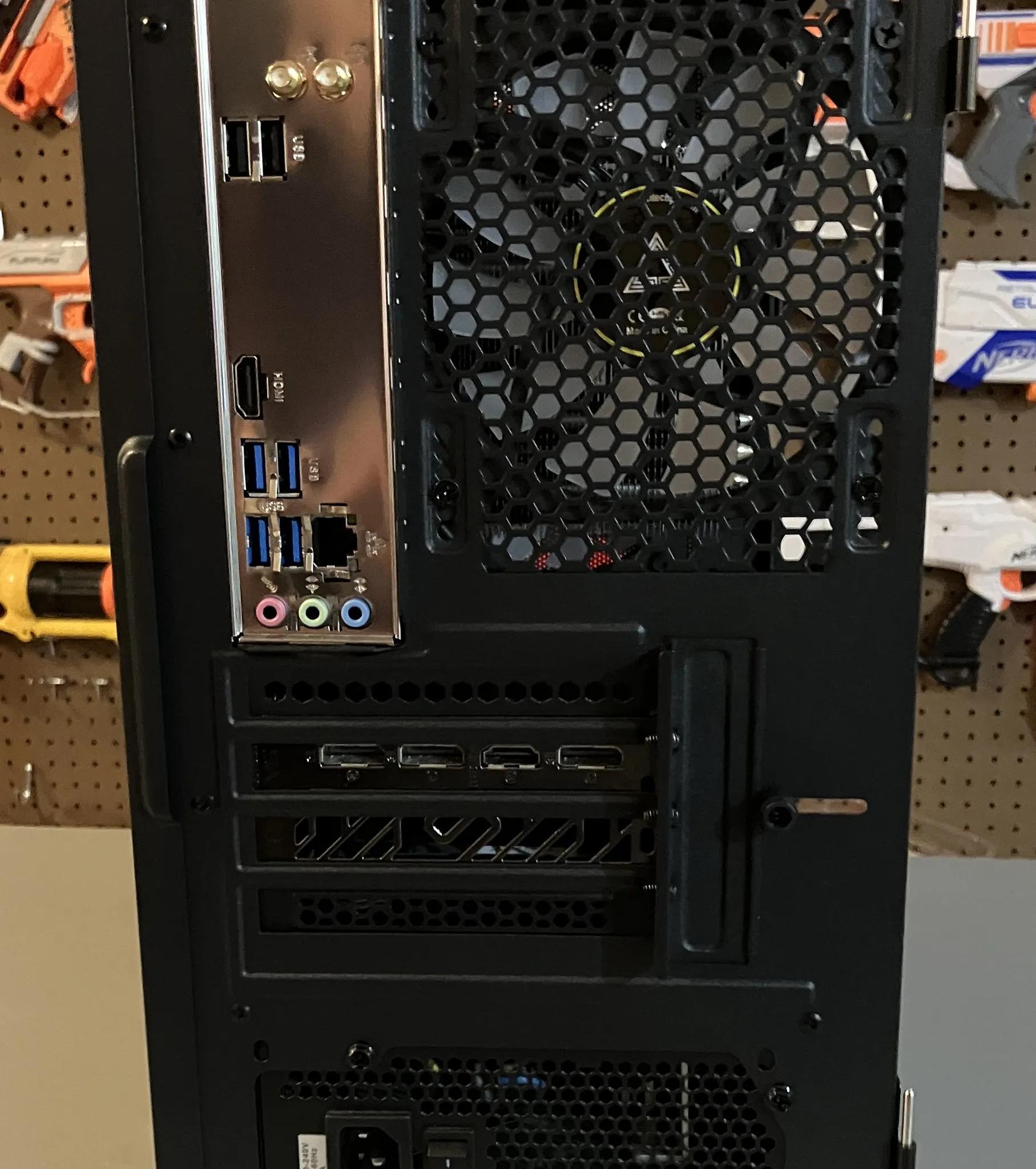 Ryzen 5 5600x and 6600 XT Gaming PC