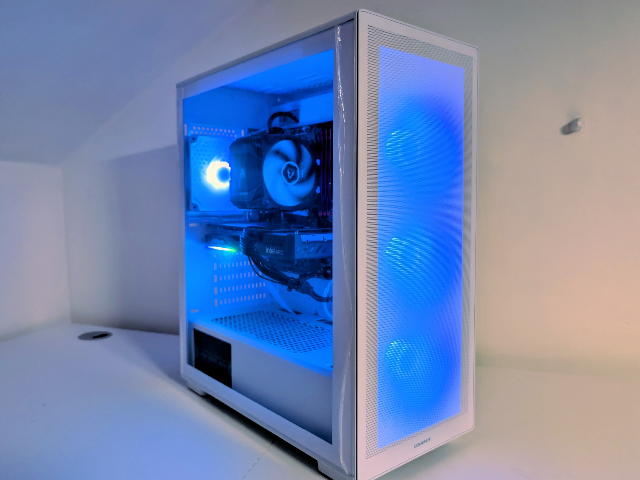 White Budget Gaming PC | Intel i3-12100F | Arc B570 10GB | 32GB RAM | 1TB NVMe SSD | RGB