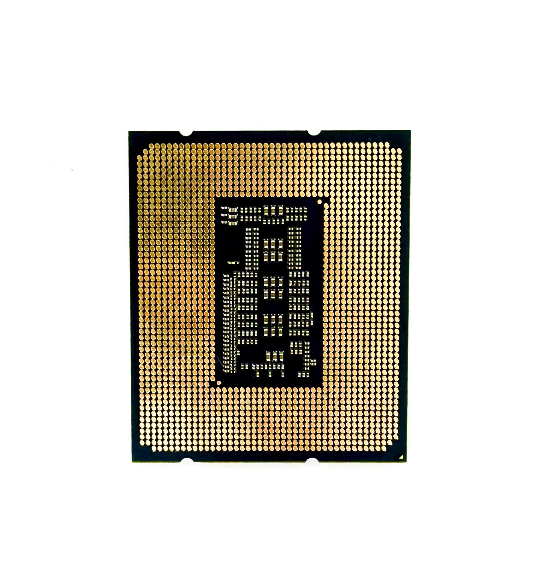 Intel Core i7-14700  Processor 20 cores (8 P-cores + 12 E-cores) up to 5.4 GHz