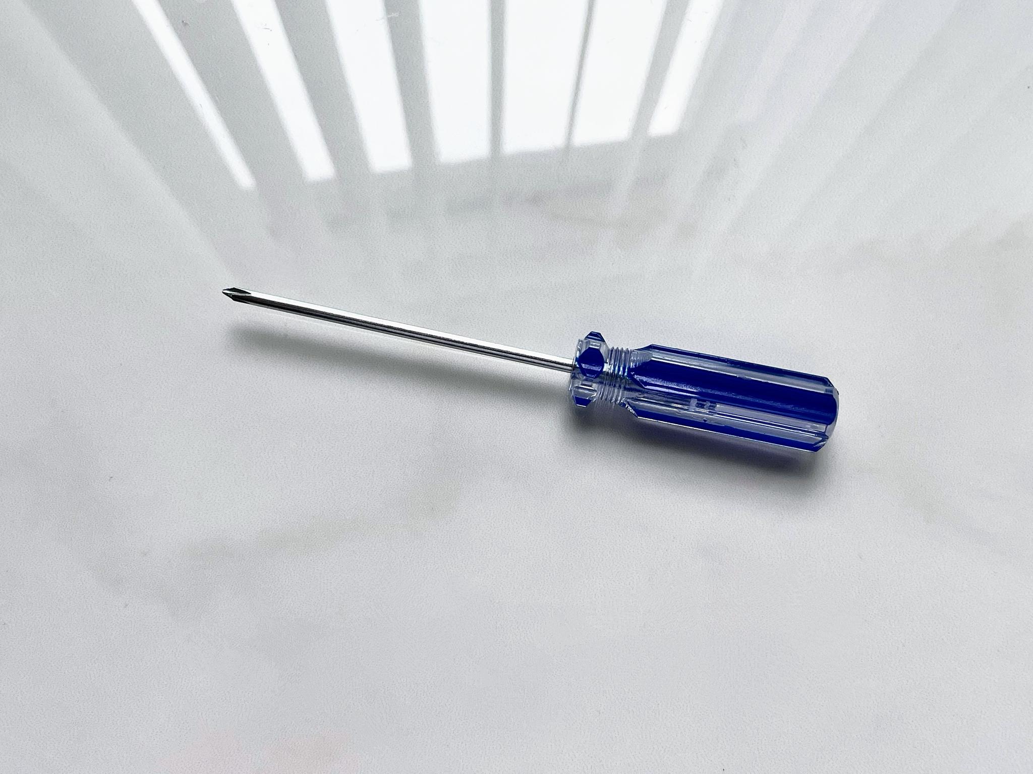 Small Phillips Tip Screwdriver for M.2 SSDs - Blue/Clear