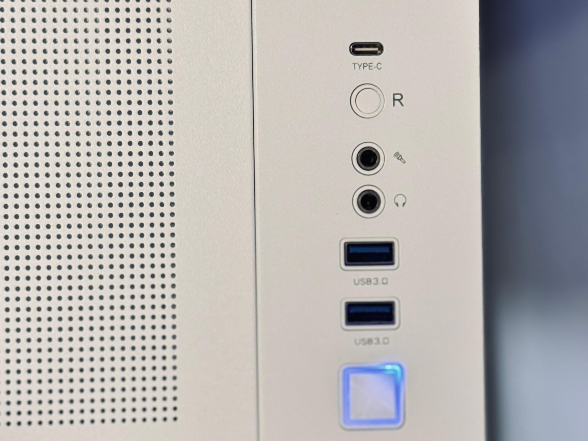 ❄️ White RTX 3070 Gaming PC | i7-12700F | 360mm LCD Liquid Cooling | 1TB NVMe