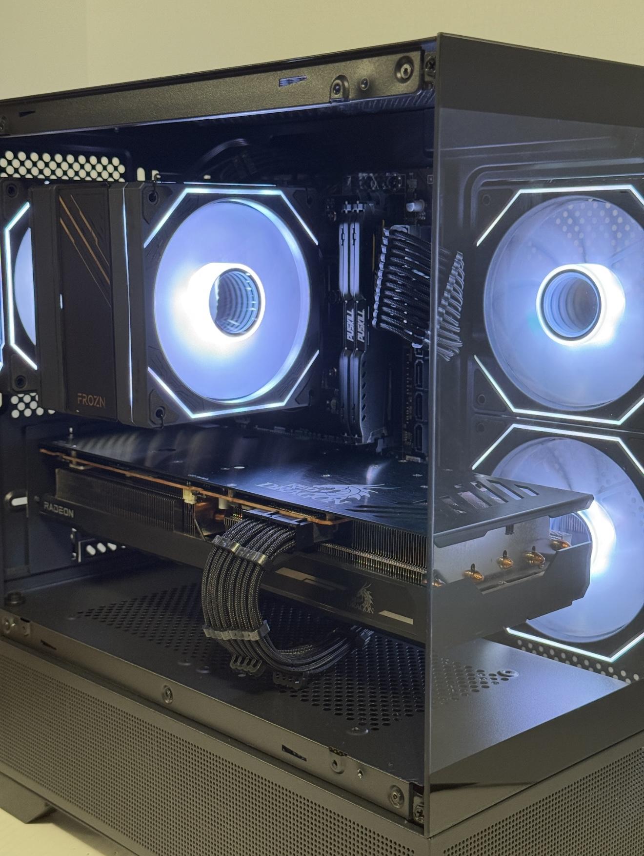 ⛽️CRIMSON PHANTOM⛽️ 1440P | RX 6800 | RYZEN 5 5600X | 1TB NVME