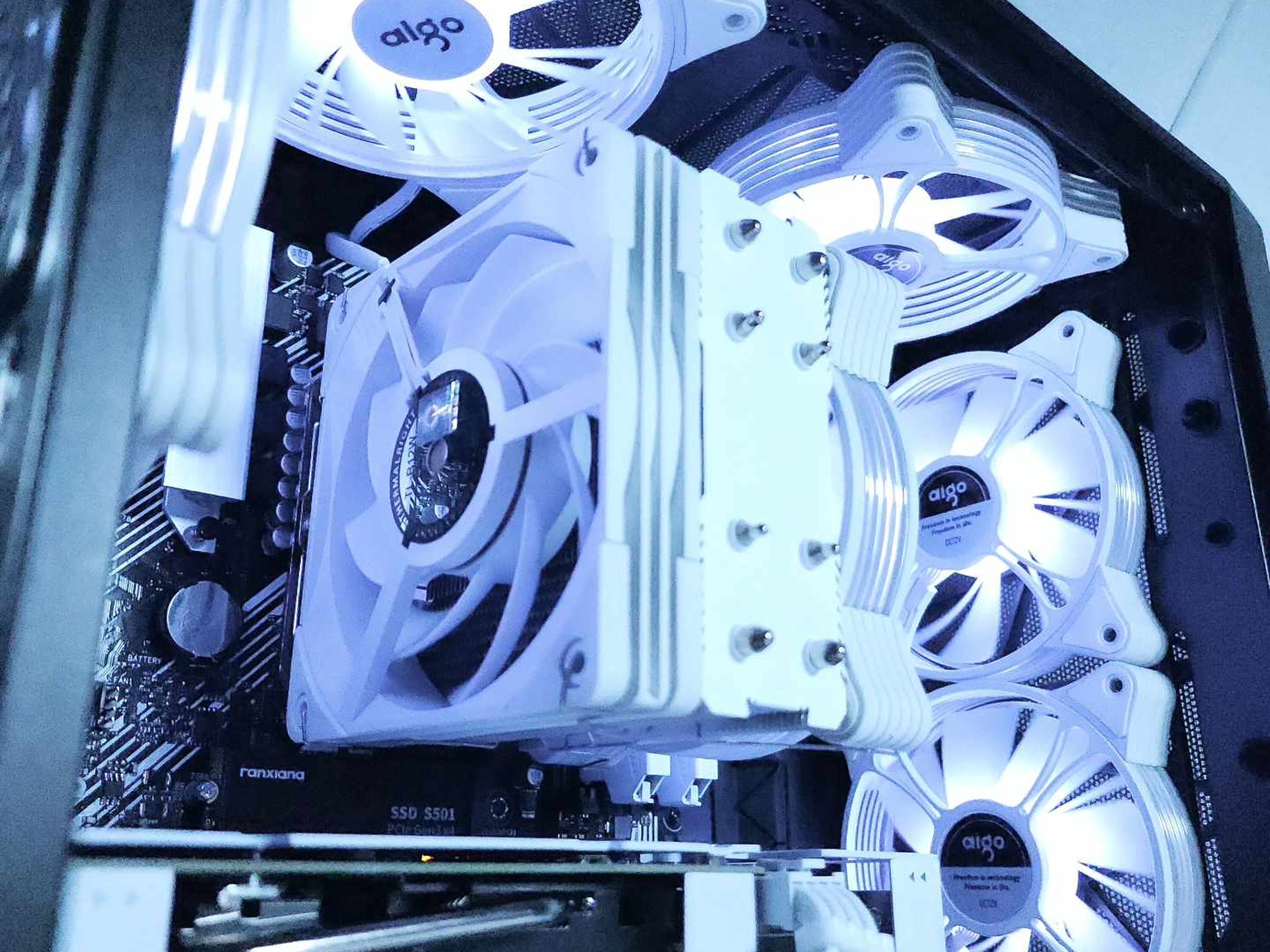 🤍🖤RTX 4060 || Ryzen 5 5600G || 1TB NVMe SSD || 32GB 3200MHz || 1080p Gaming PC