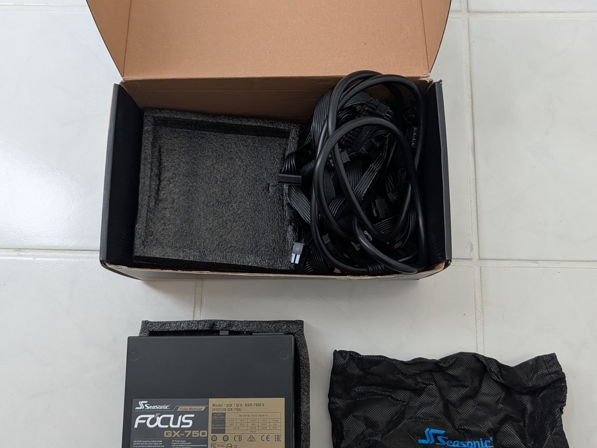 SeaSonic FOCUS GX-750 Watt Gold Power Supply