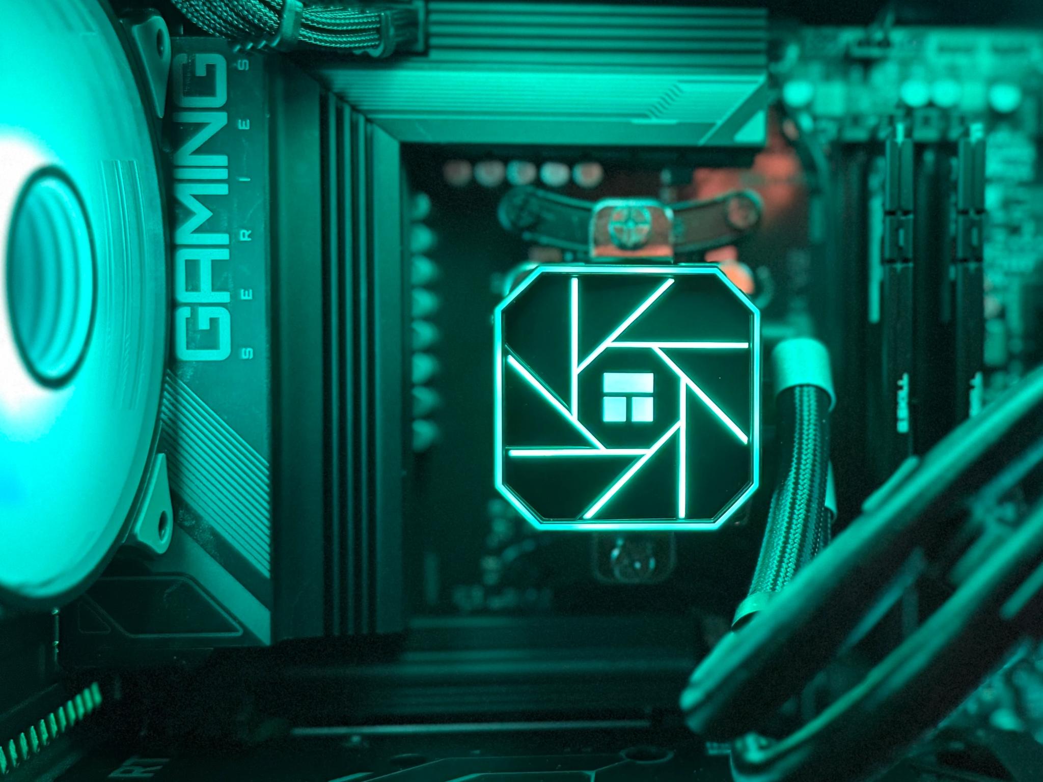 ❇️Emerald❇️ RTX 4070 Super / AMD R7 7700X / 1TB NVME / 32GB DDR5 RAM / 240 AIO / Windows 11 Pro