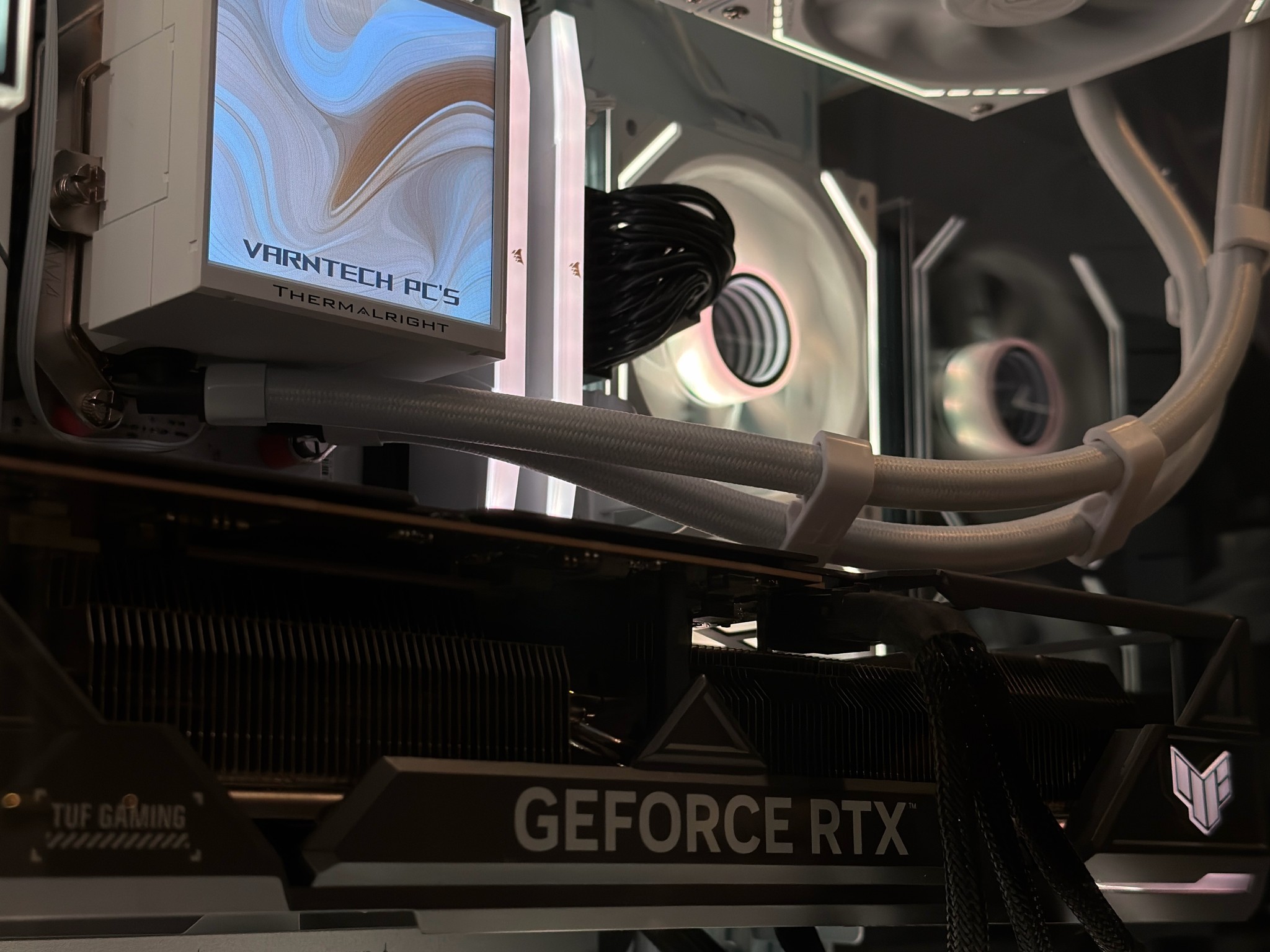 Gaming PC | RTX 4080 SUPER | Ryzen 7 7800X3D