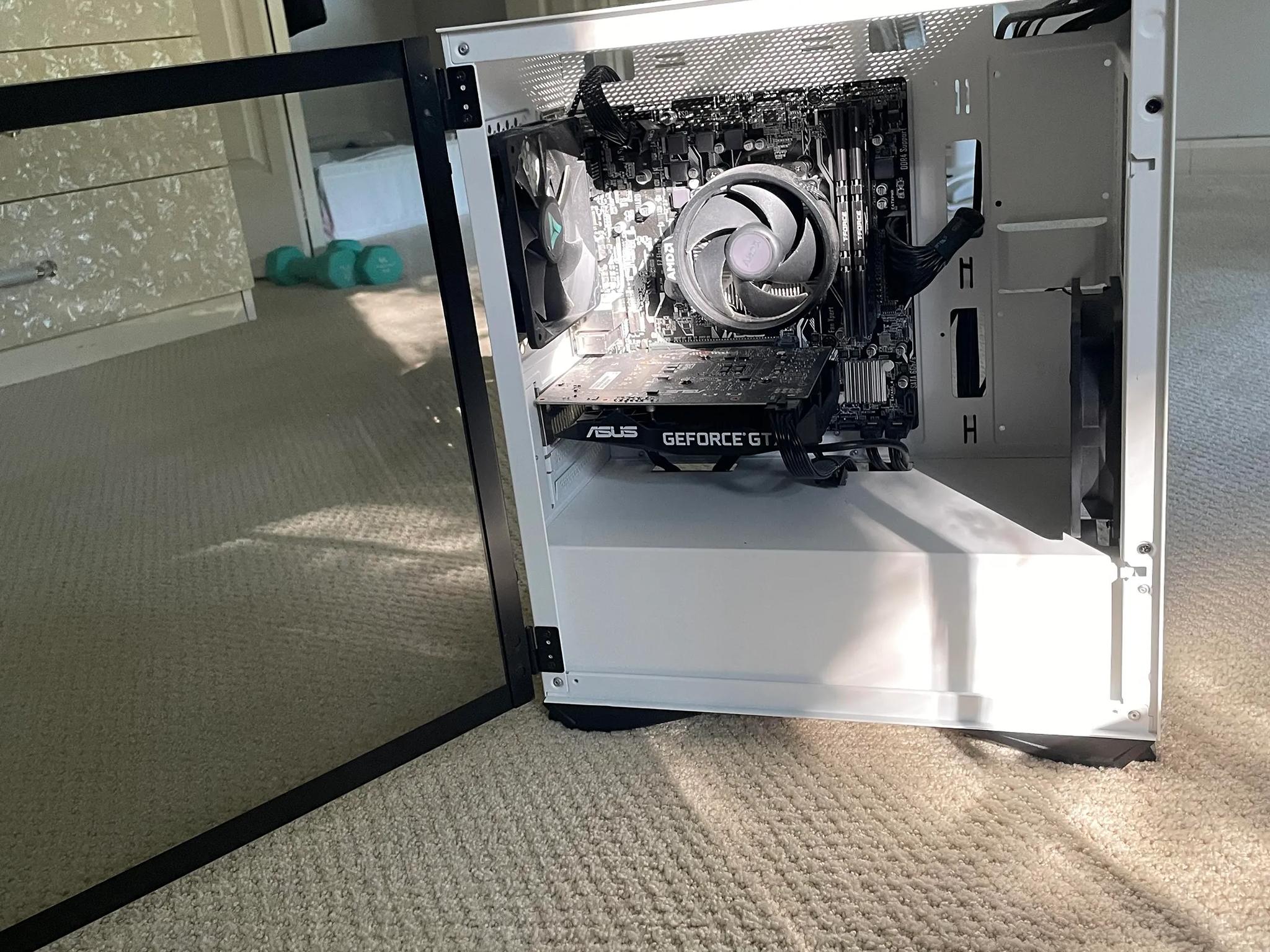 Prebuilt | NVIDIA GTX 1660 SUPER | RYZEN 3 3200G | 16GB DDR4 RAM | 120GB SSD + 932GB HDD