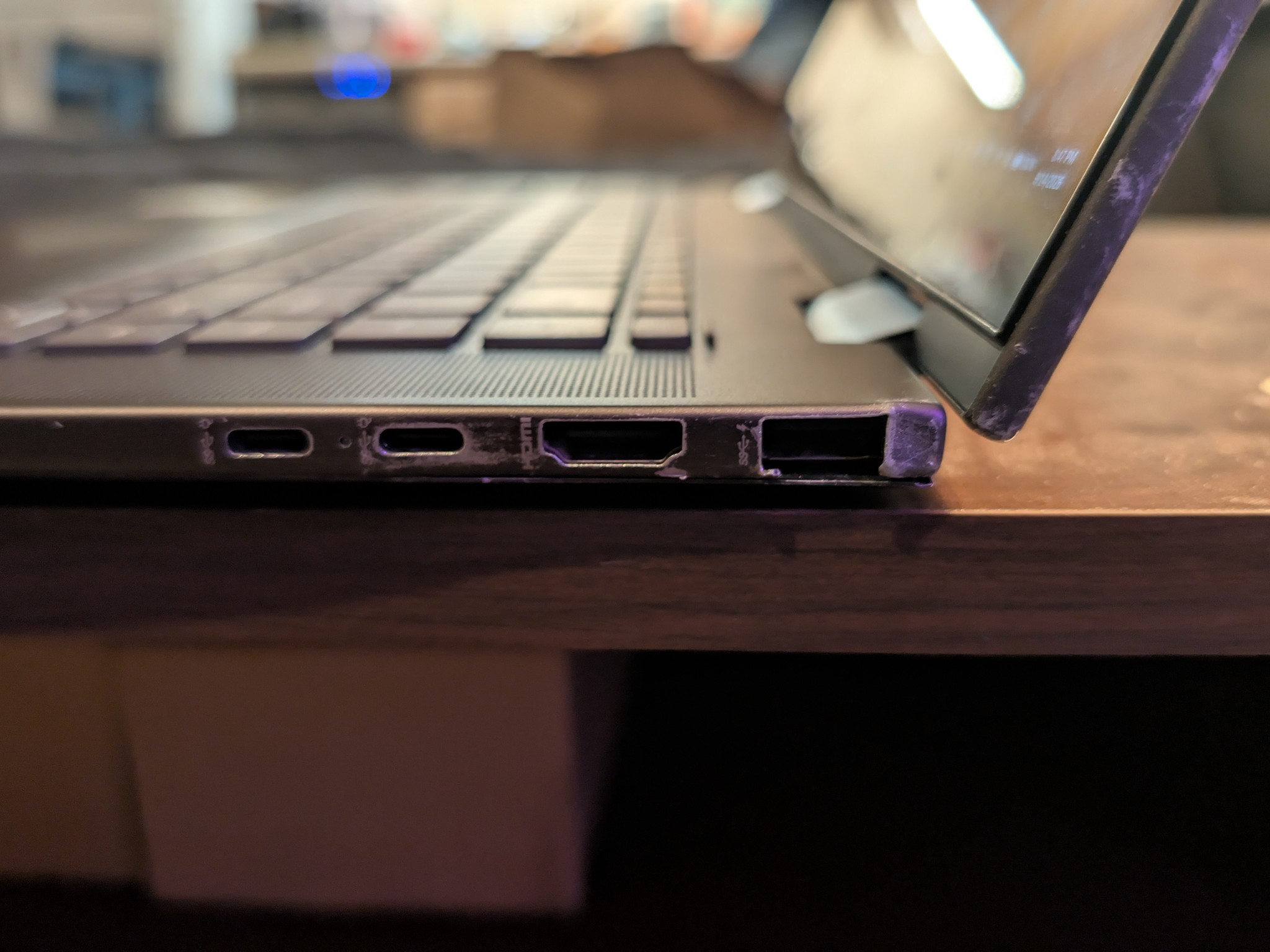 HP ENVY x360 2-In-1 15.6'' (512GB SSD AMD Ryzen 7 7730U 4.5GHz 16GB RAM)
