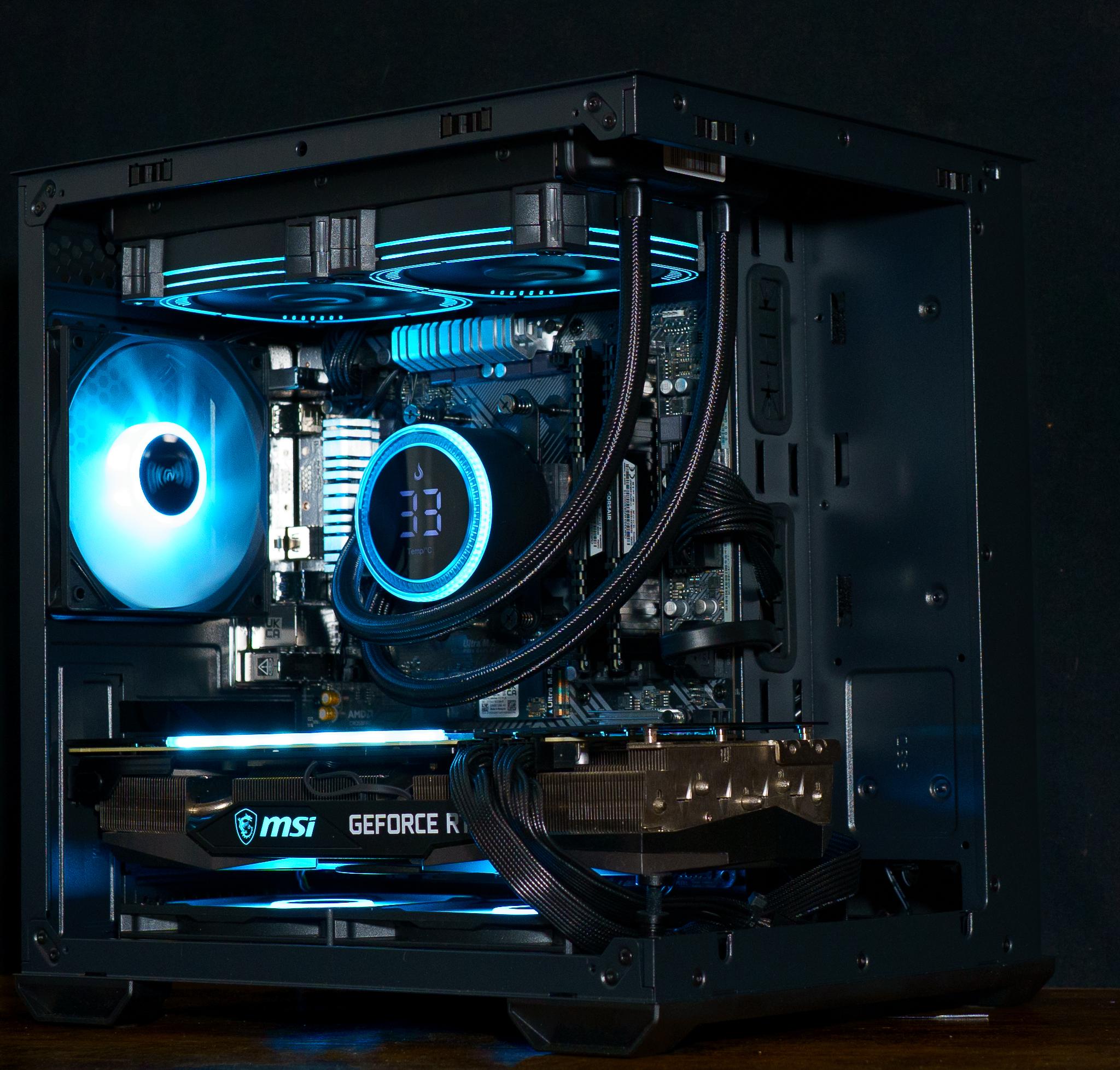 Gaming PC | RYZEN 7 3700X  | RTX 3070 8GB | 32GB RAM | 2TB SSD