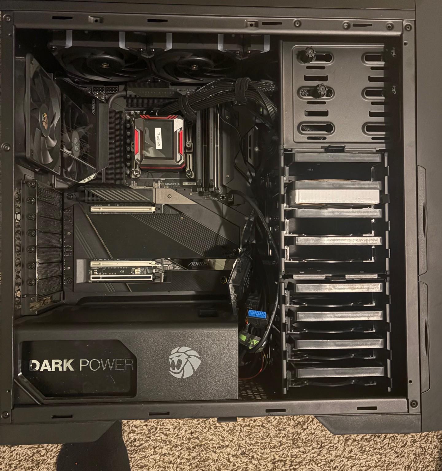 Aorus Z690 Xtreme Gaming/ Creator PC