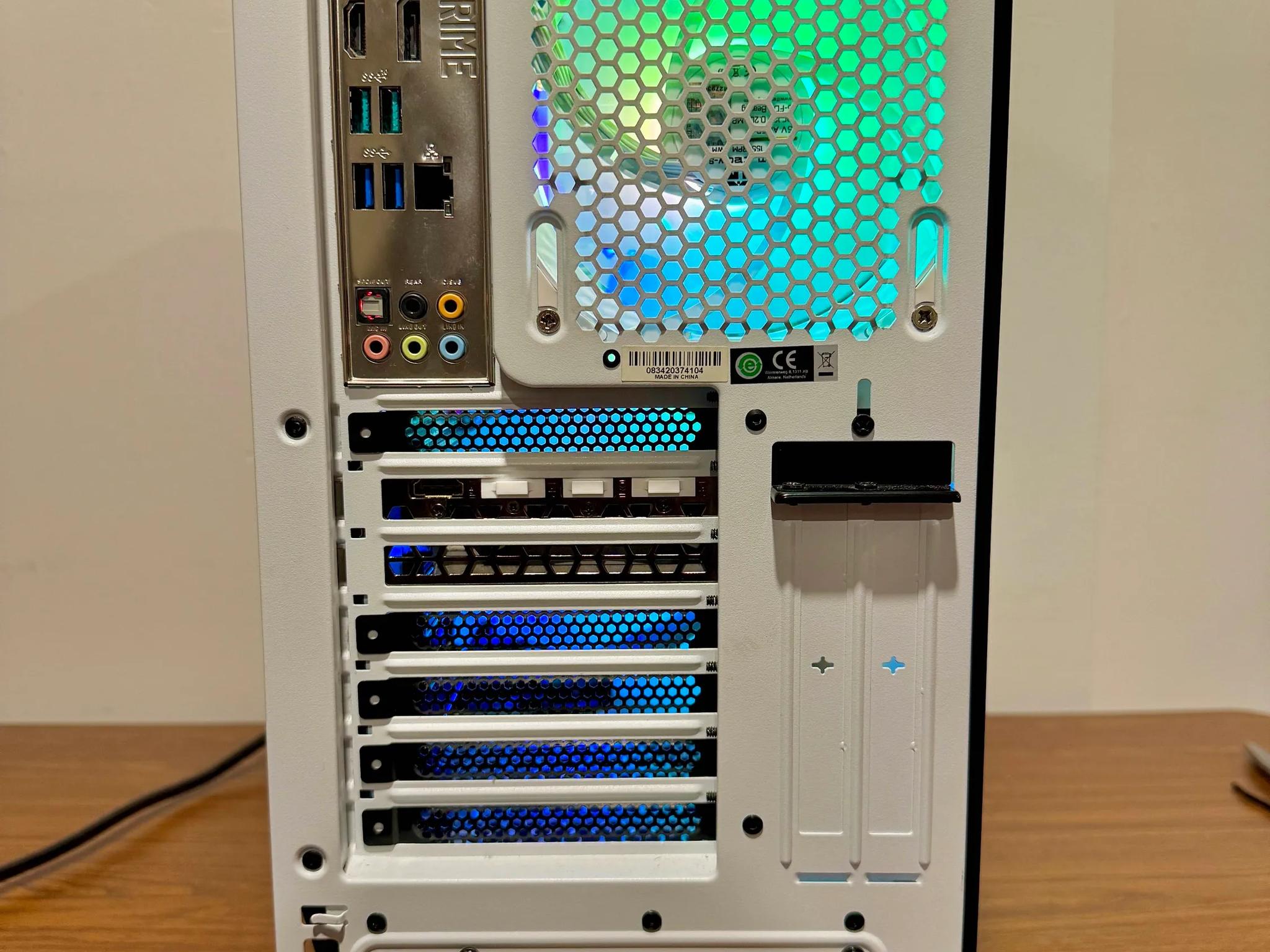 Whiteout Gaming PC ❄️ | i7-9700K + RTX 3060Ti | Fast, Stylish, Battle-Ready