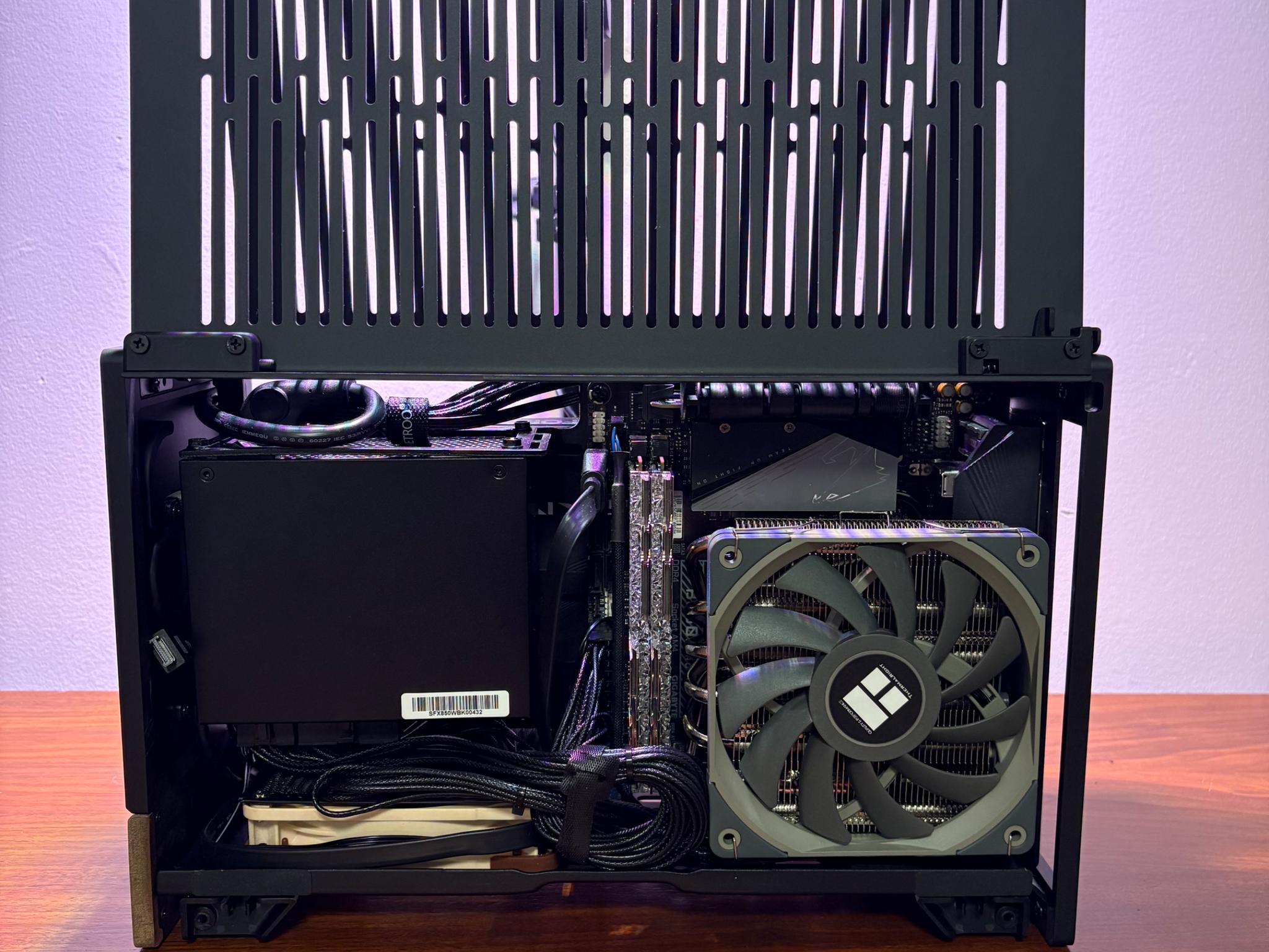 RTX 5070 | Ryzen 9 5900X | 32GB DDR4 | 1 TB SSD | 850W PSU | 1x 120MM Fan | Fractal Terra