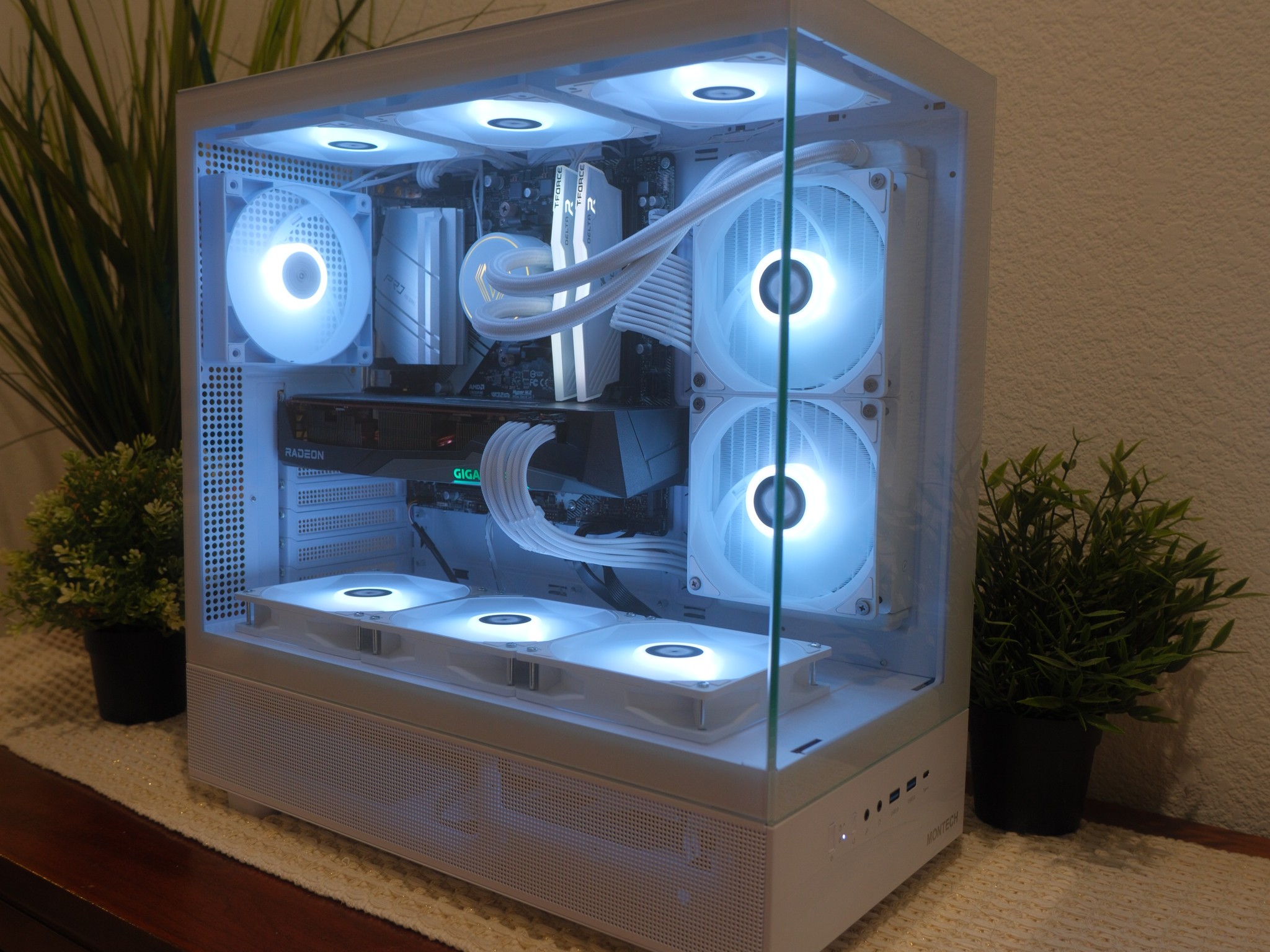 Radeon RX 6700 XT Custom Gaming PC - Ryzen 5 5500, 16GB RAM